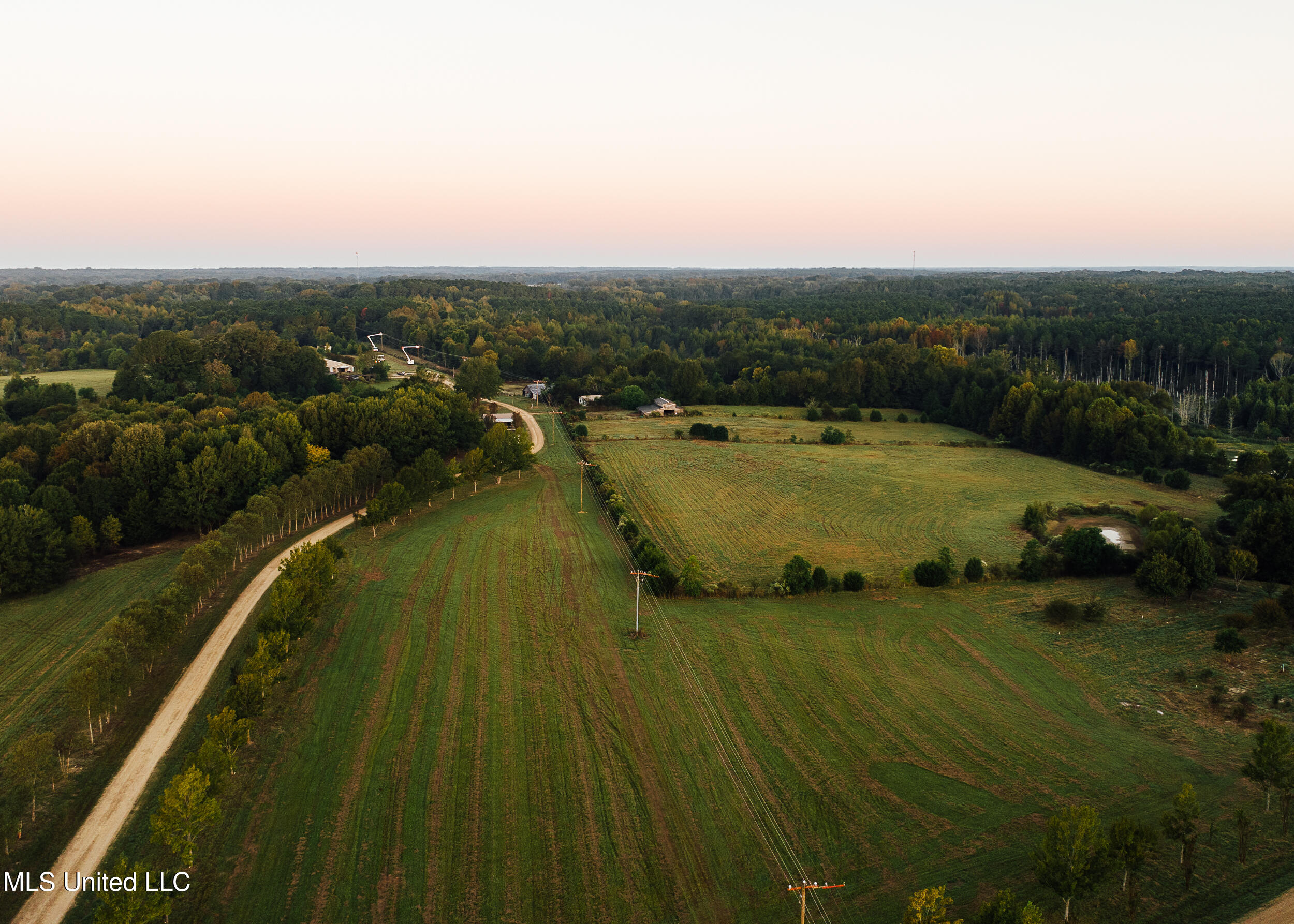 11657 Vaughan Road Property Photo 15