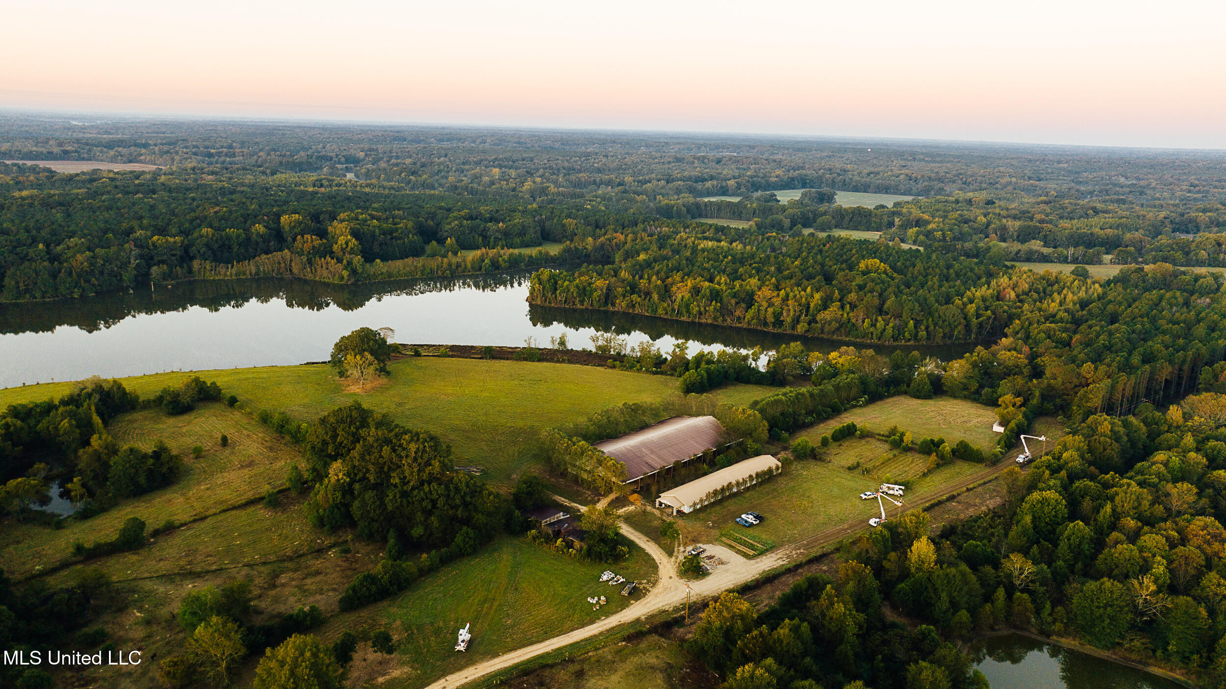 11657 Vaughan Road Property Photo 17