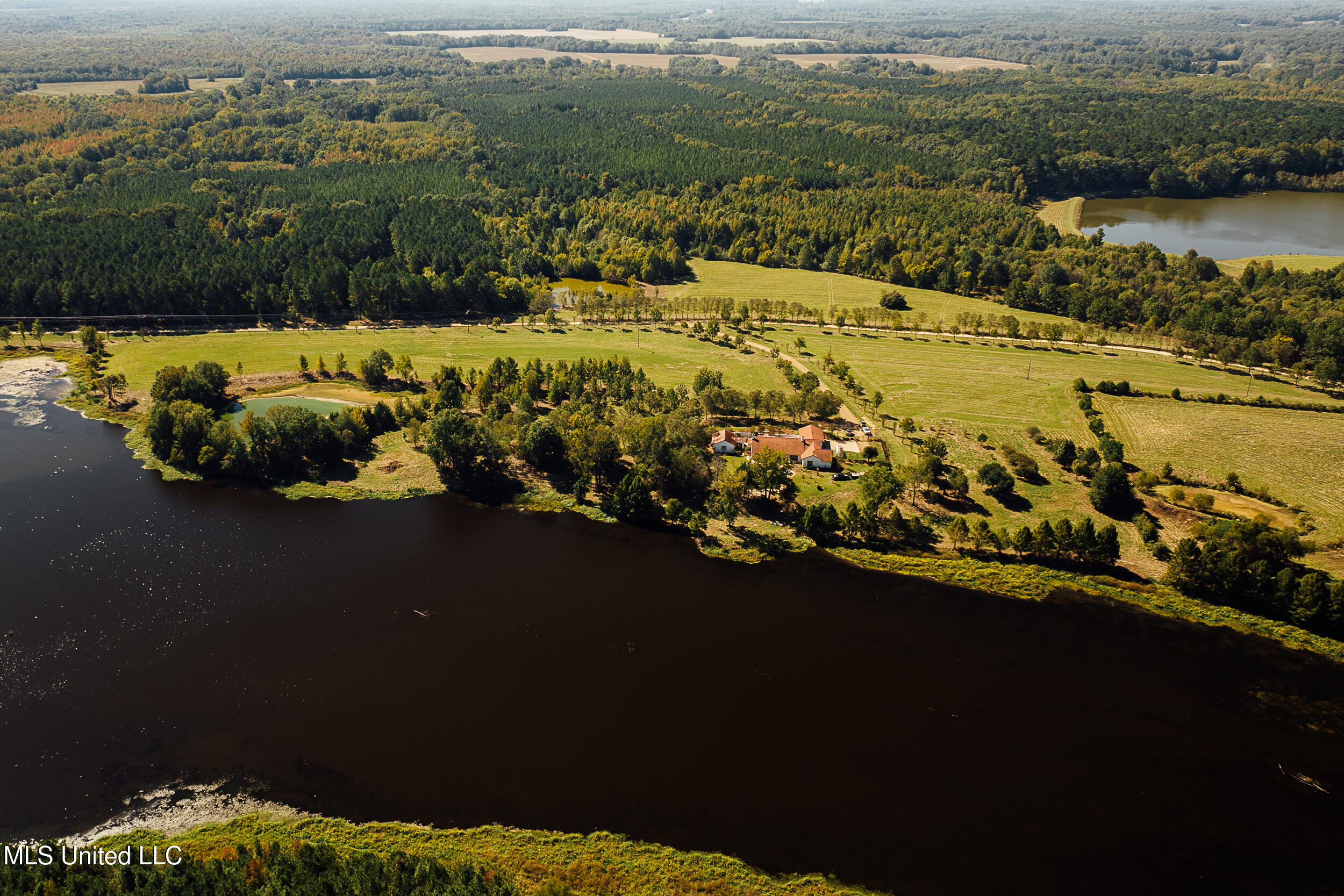 11657 Vaughan Road Property Photo 26