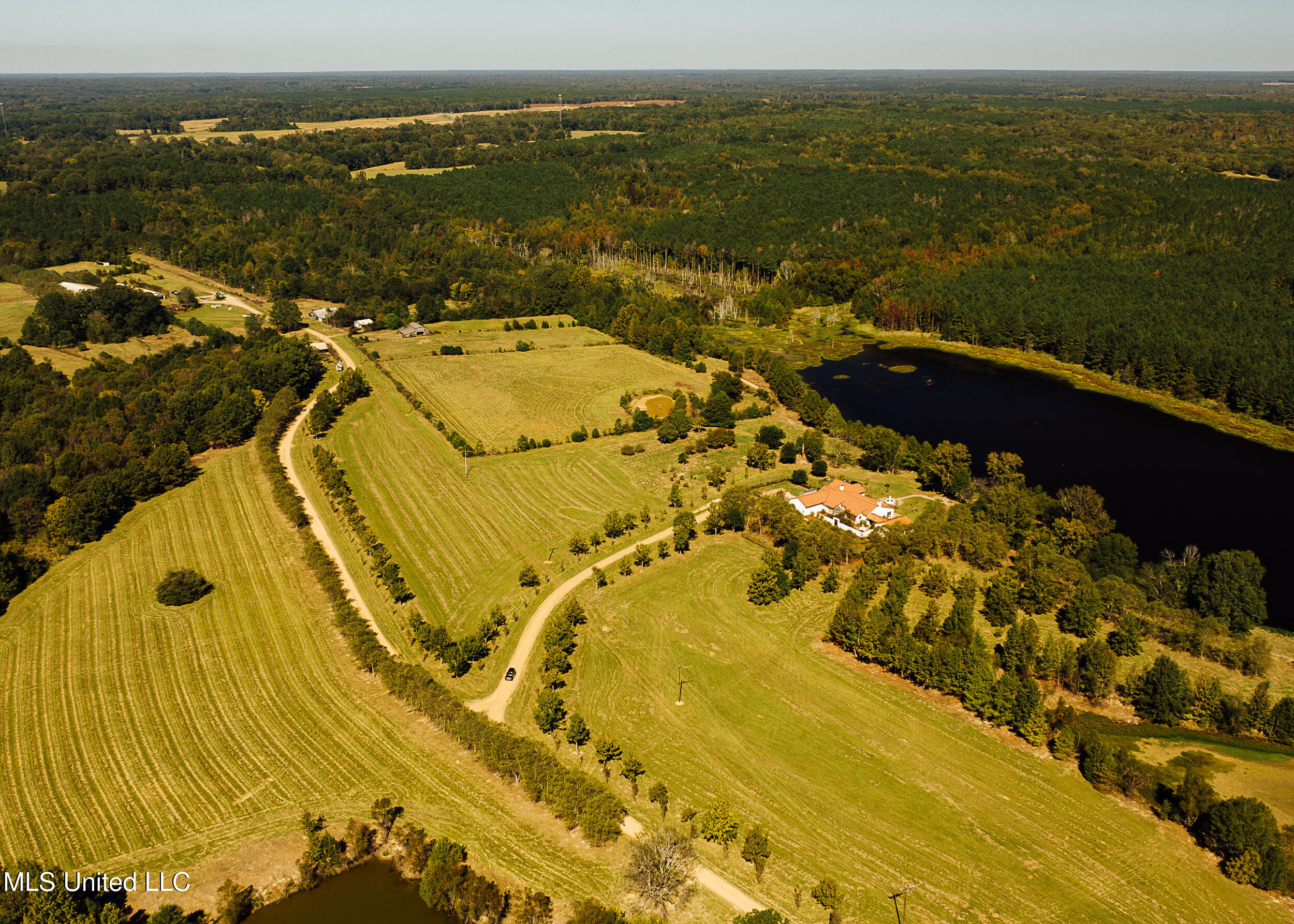 11657 Vaughan Road Property Photo 30