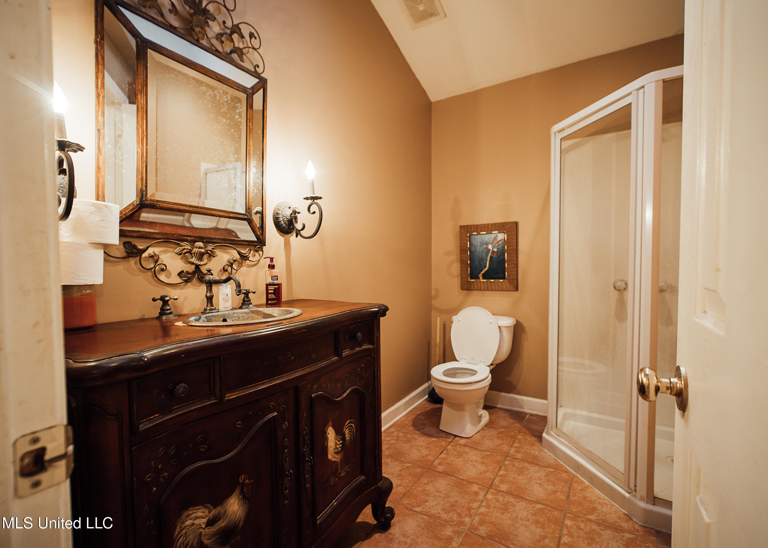 11657 Vaughan Road Property Photo 67