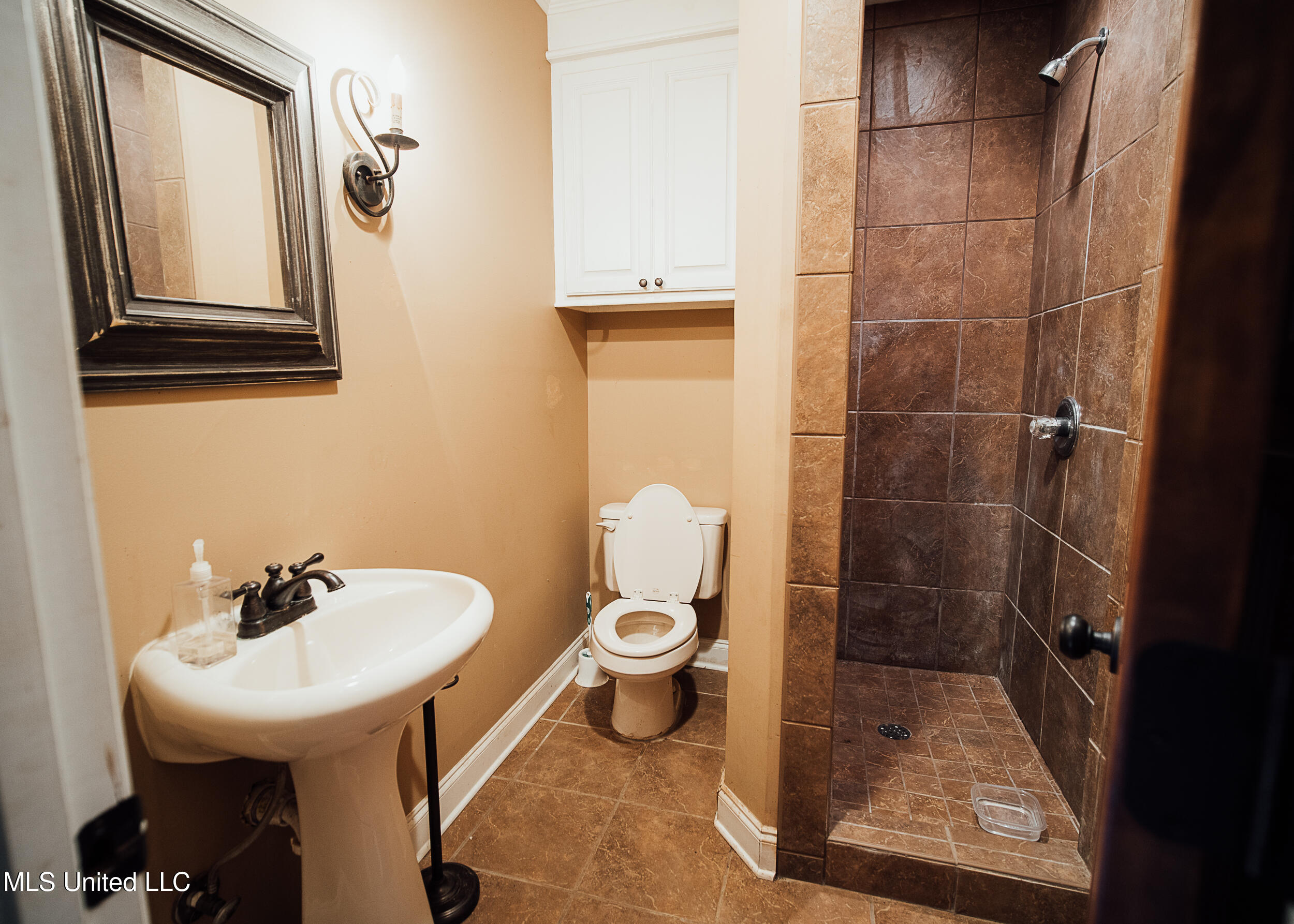 11657 Vaughan Road Property Photo 73