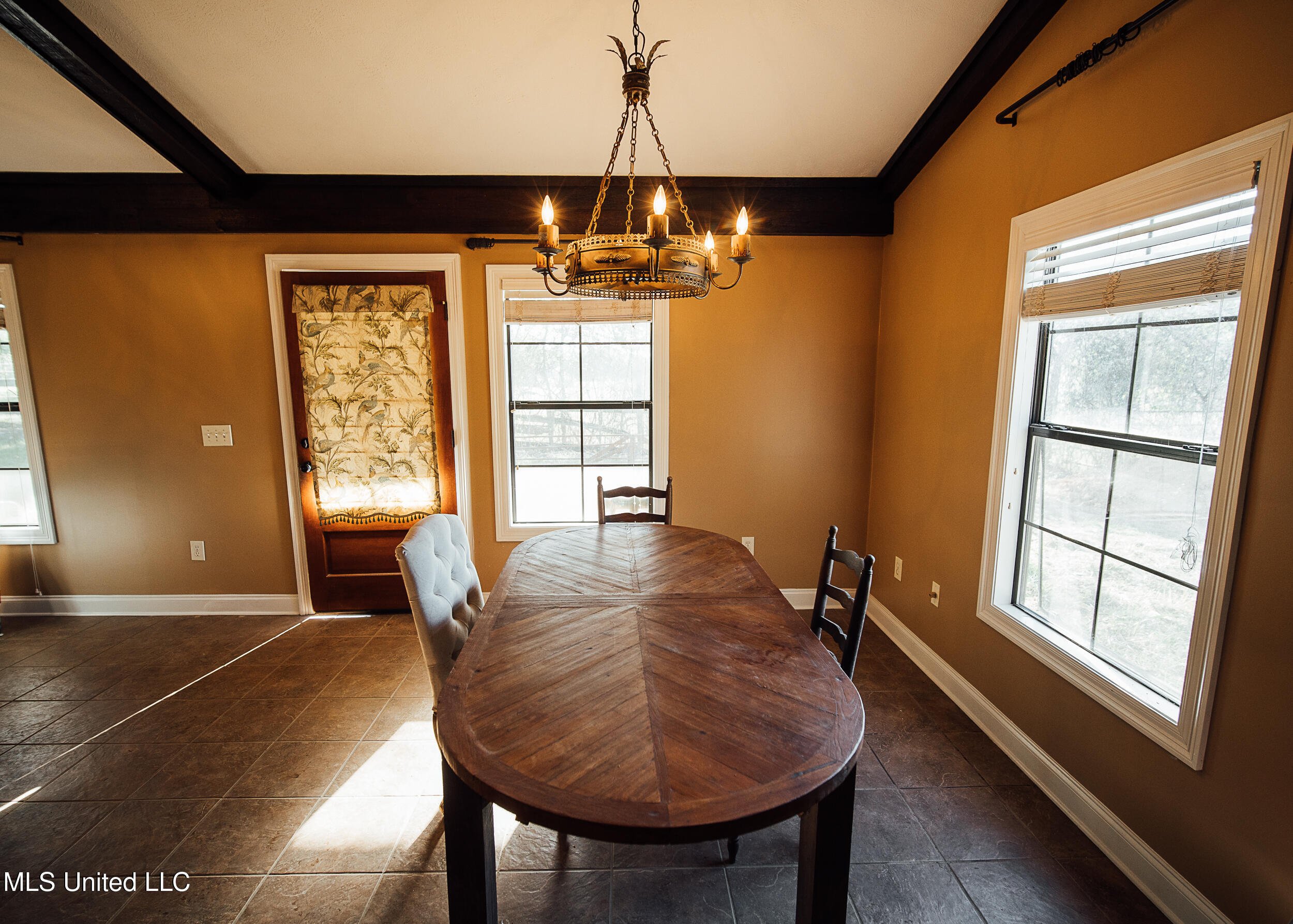 11657 Vaughan Road Property Photo 74