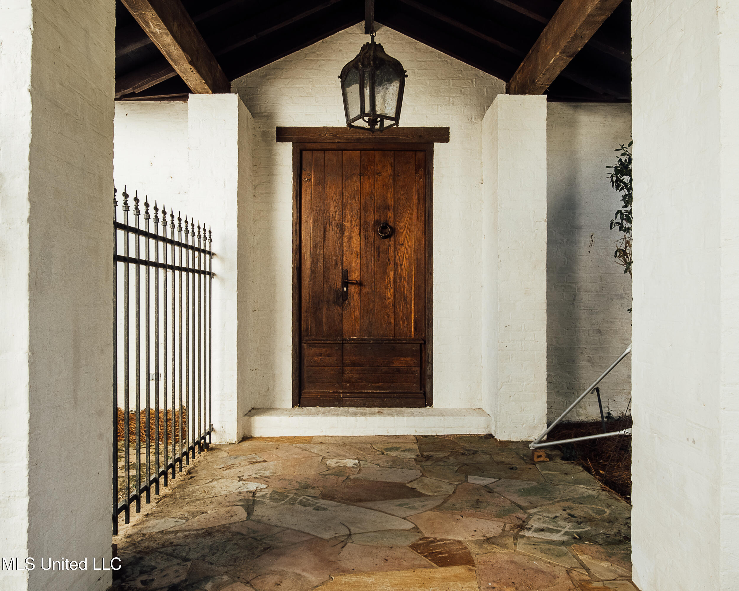 11657 Vaughan Road Property Photo 86