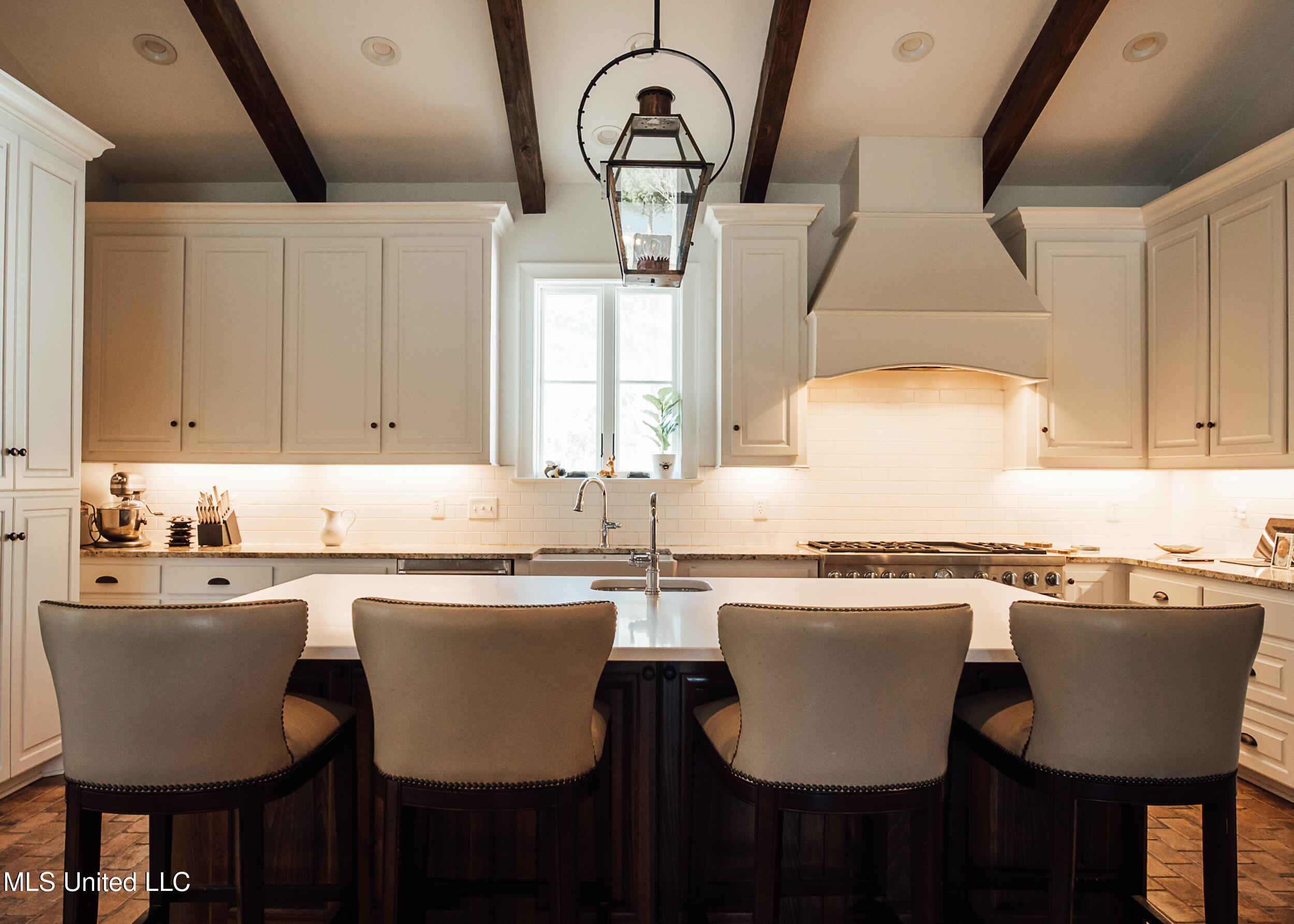 11657 Vaughan Road Property Photo 94