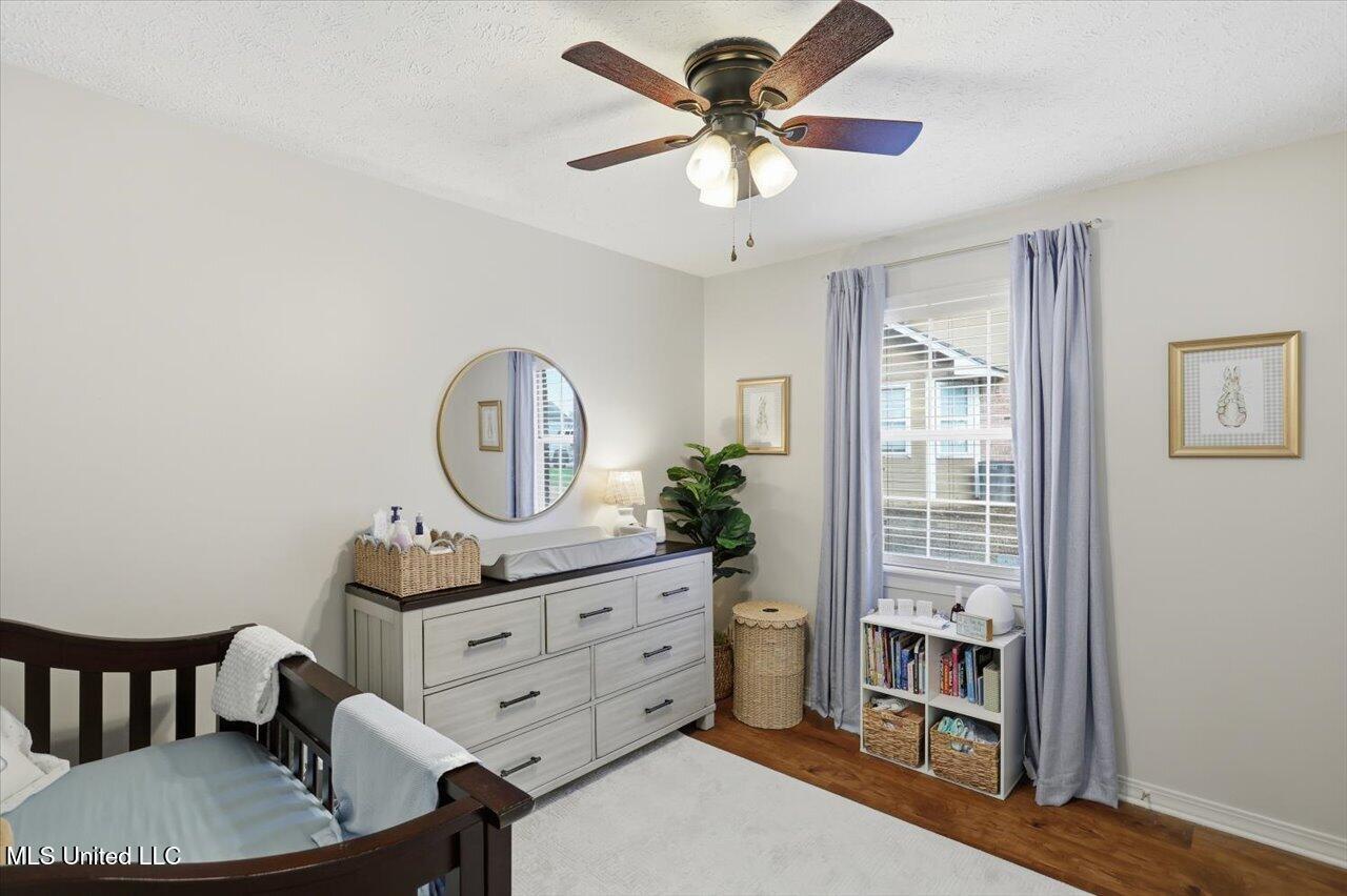 413 Olympic Drive Property Photo 22