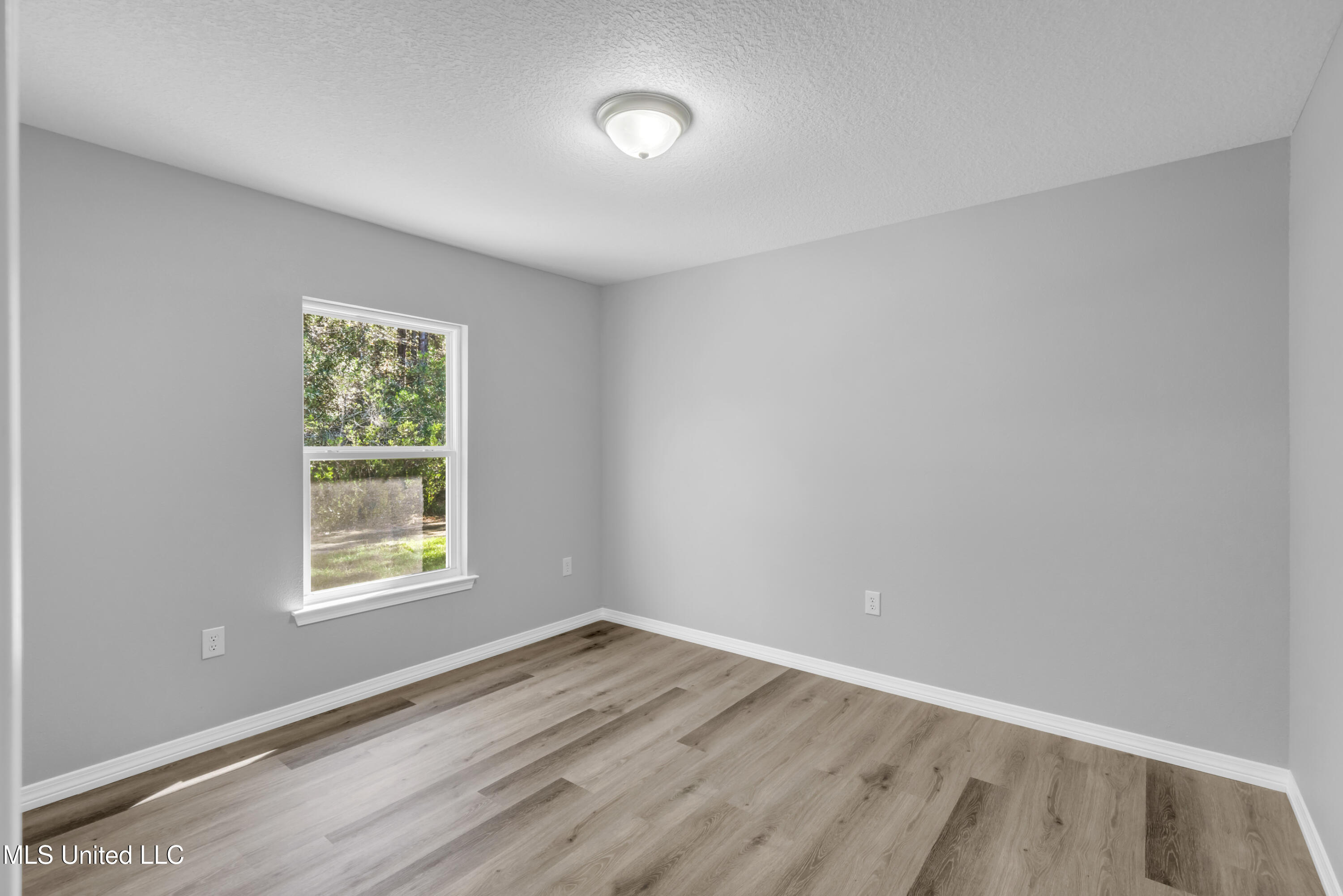 3516 Raintree Drive Property Photo 18