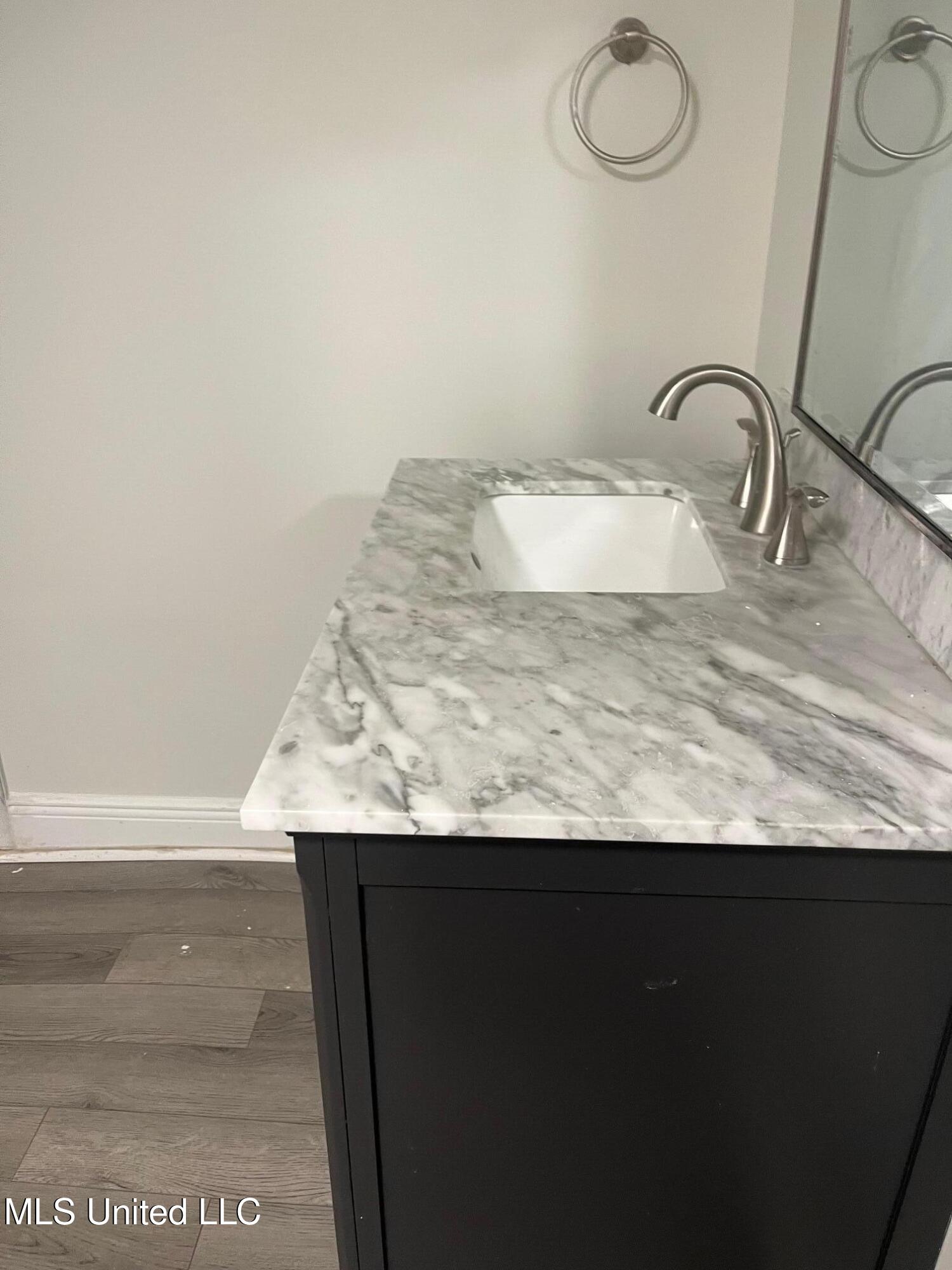 104 Hightower Street Property Photo 6