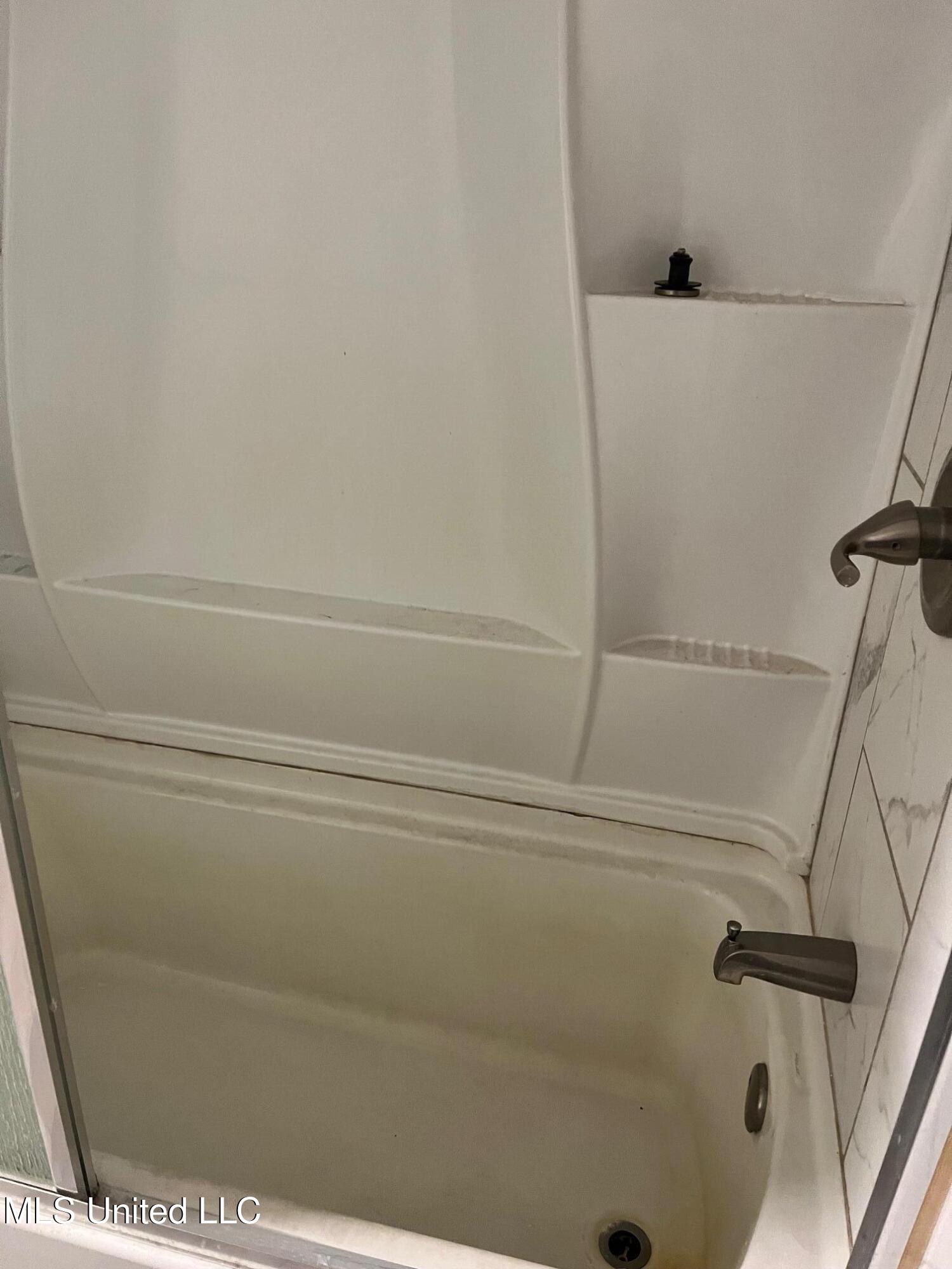 104 Hightower Street Property Photo 8