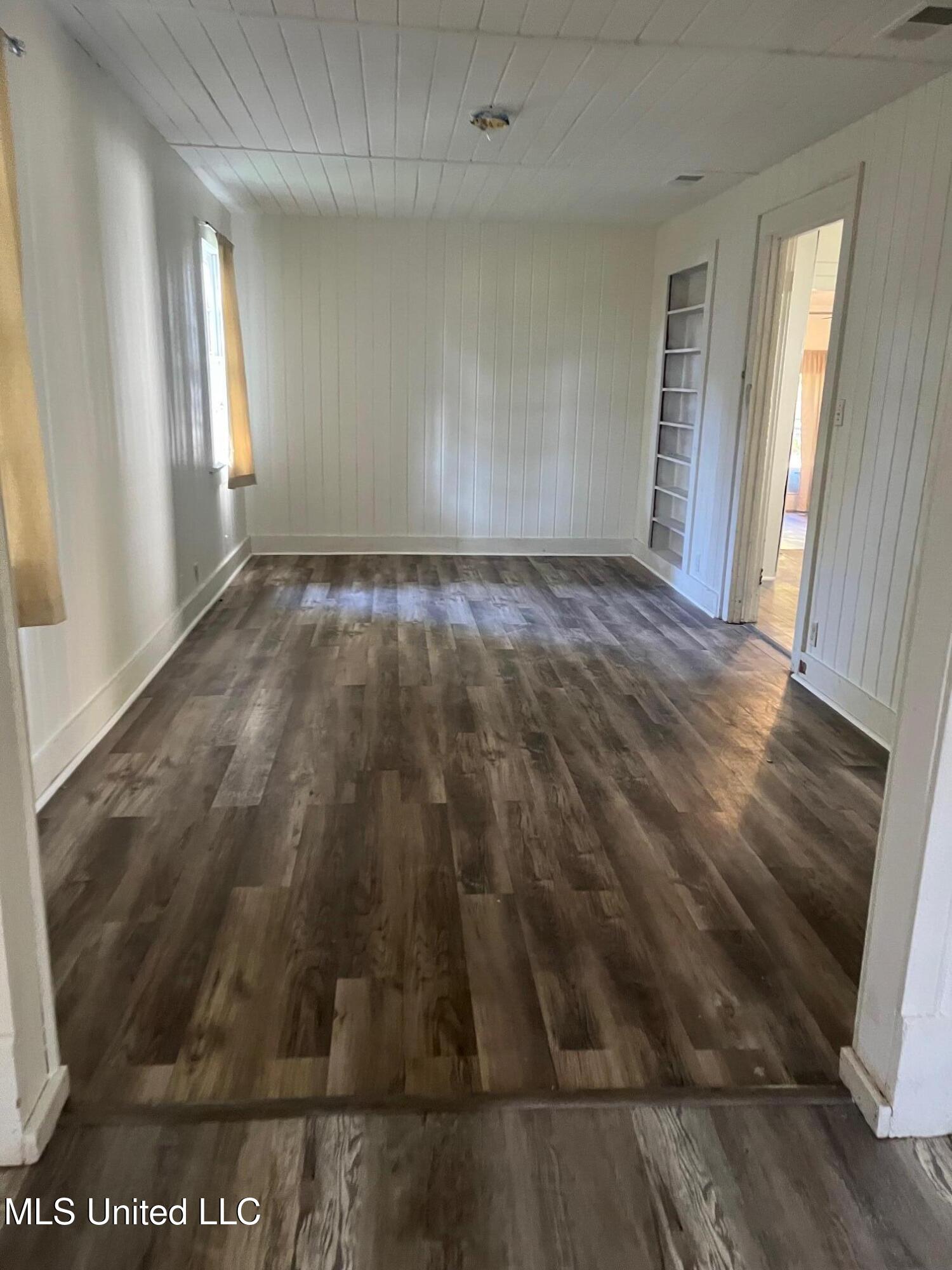 104 Hightower Street Property Photo 10