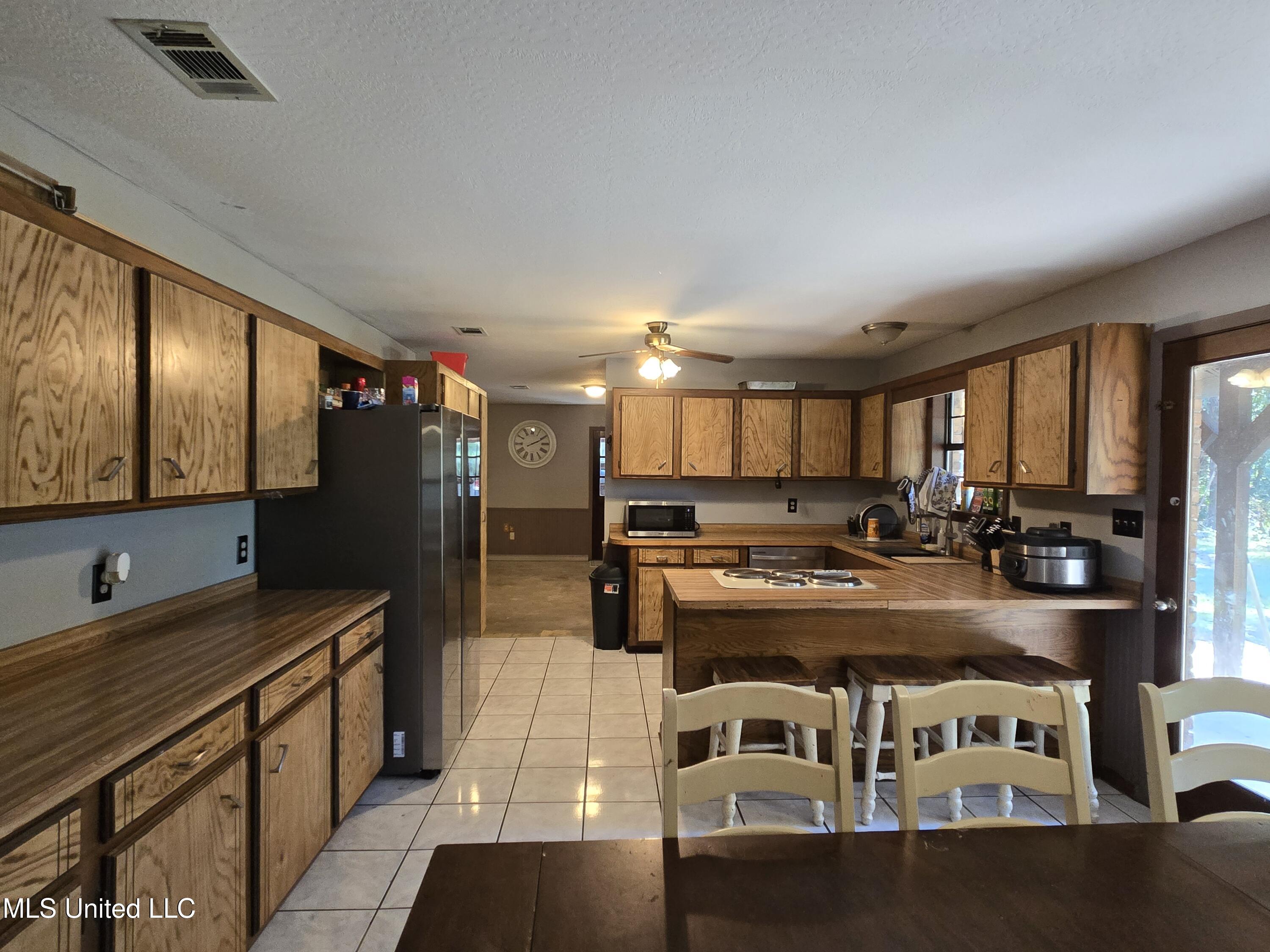 542 Southgate Road Property Photo 12