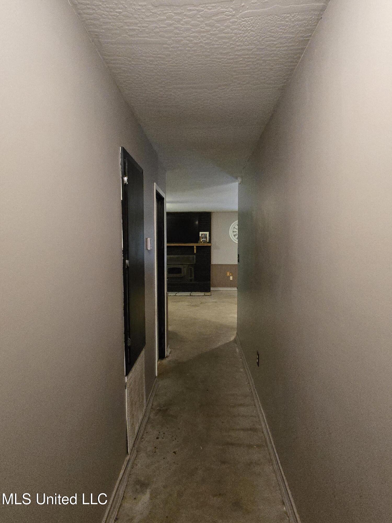 542 Southgate Road Property Photo 16