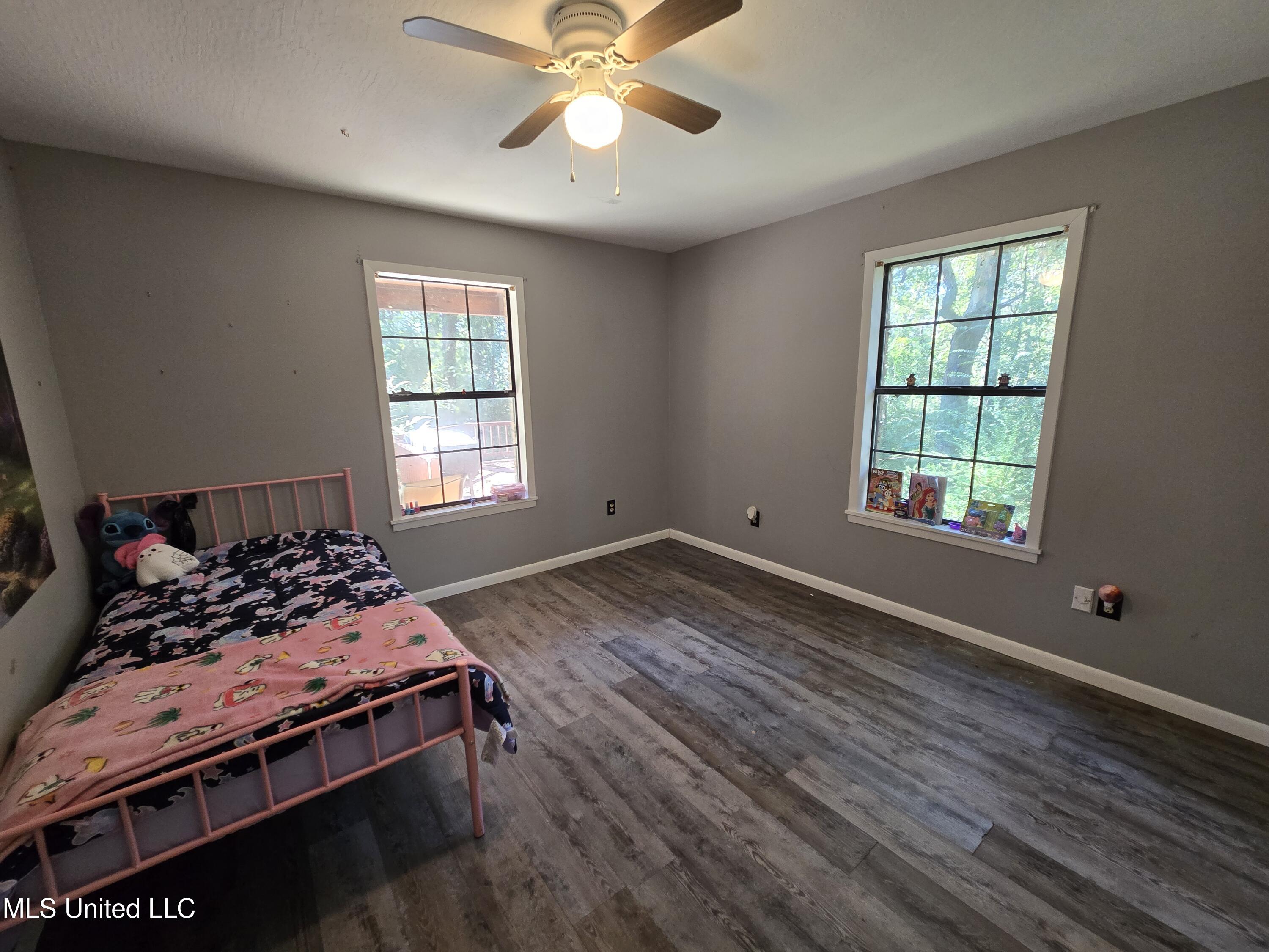 542 Southgate Road Property Photo 21
