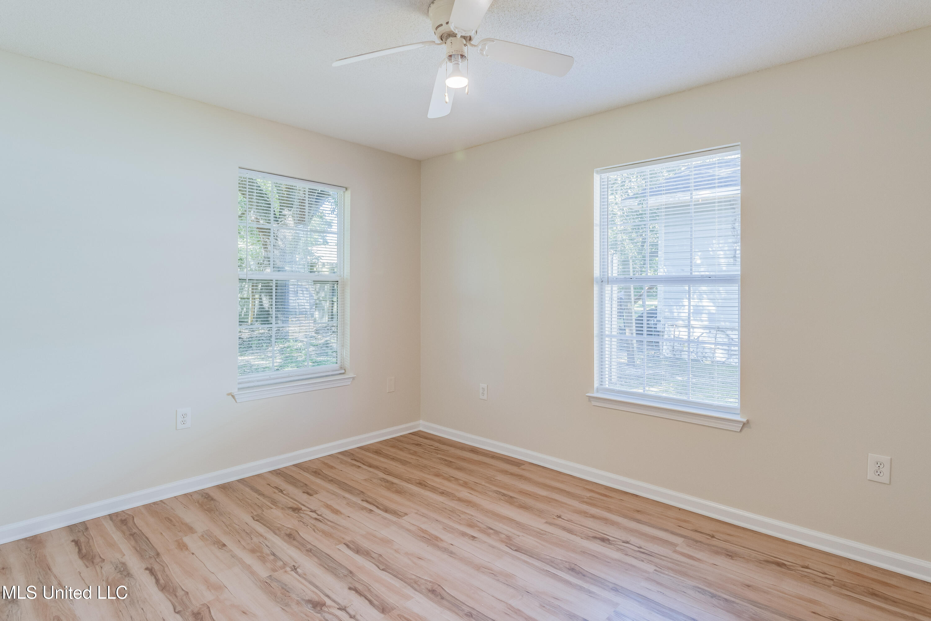 2007 46th Avenue Property Photo 10