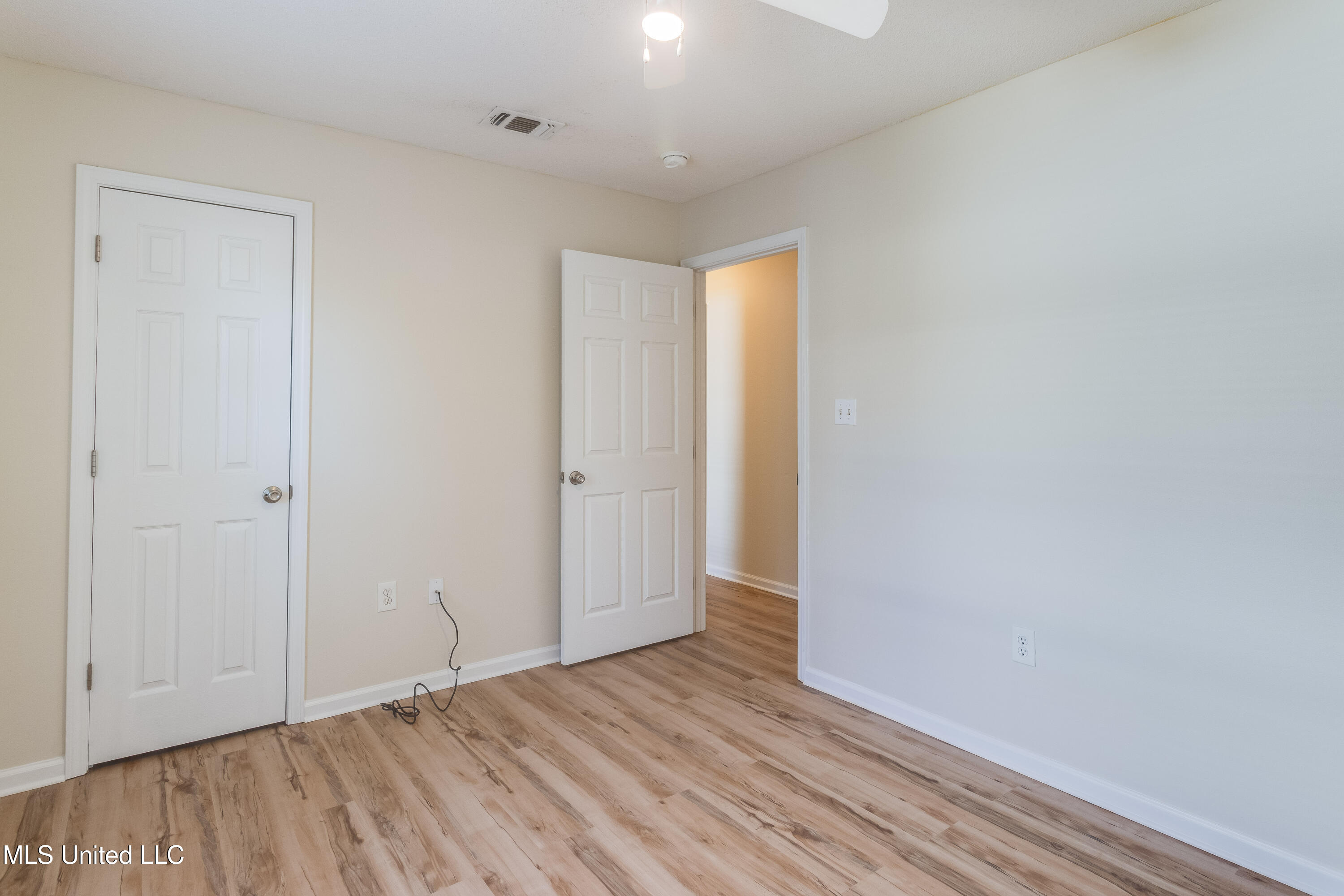 2007 46th Avenue Property Photo 11