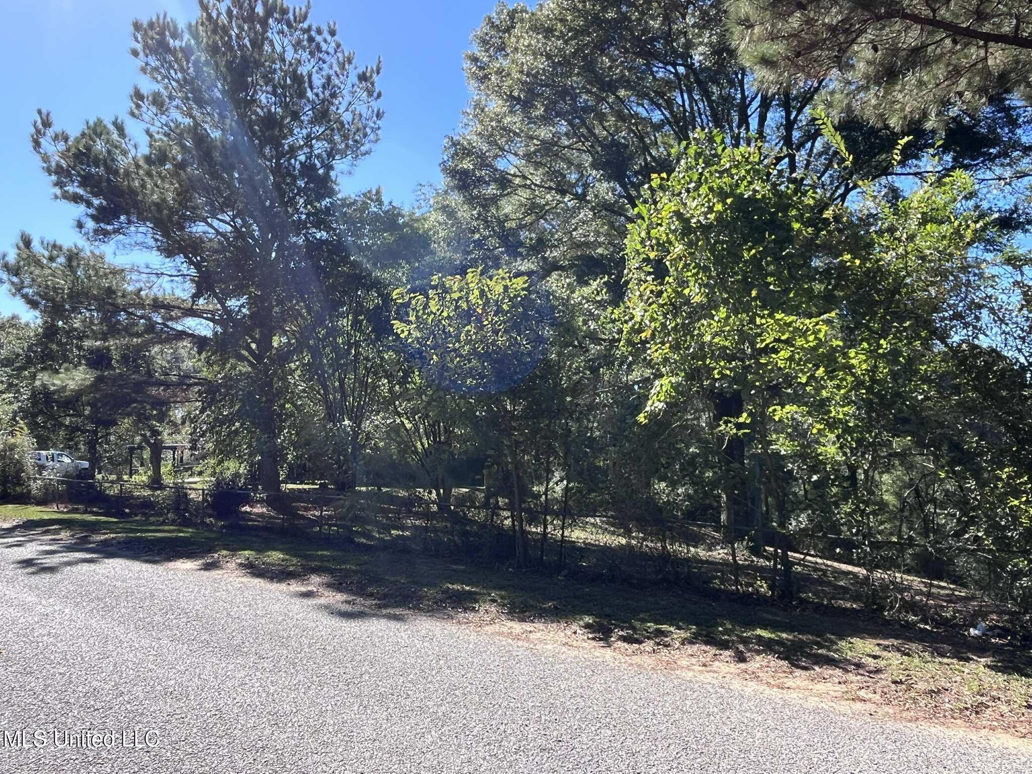 285 N Sullivan Road Property Photo 38