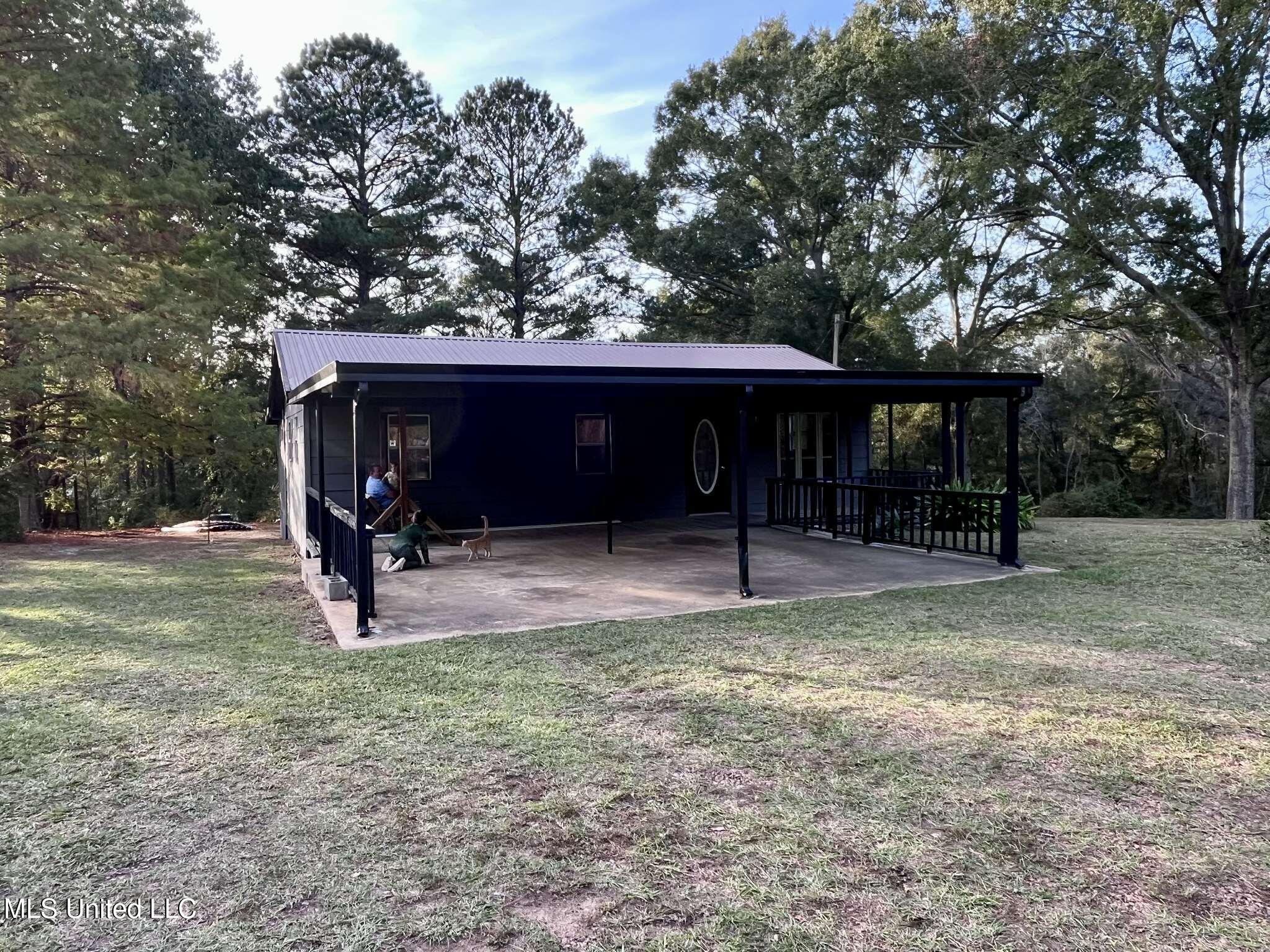 285 N Sullivan Road Property Photo 55