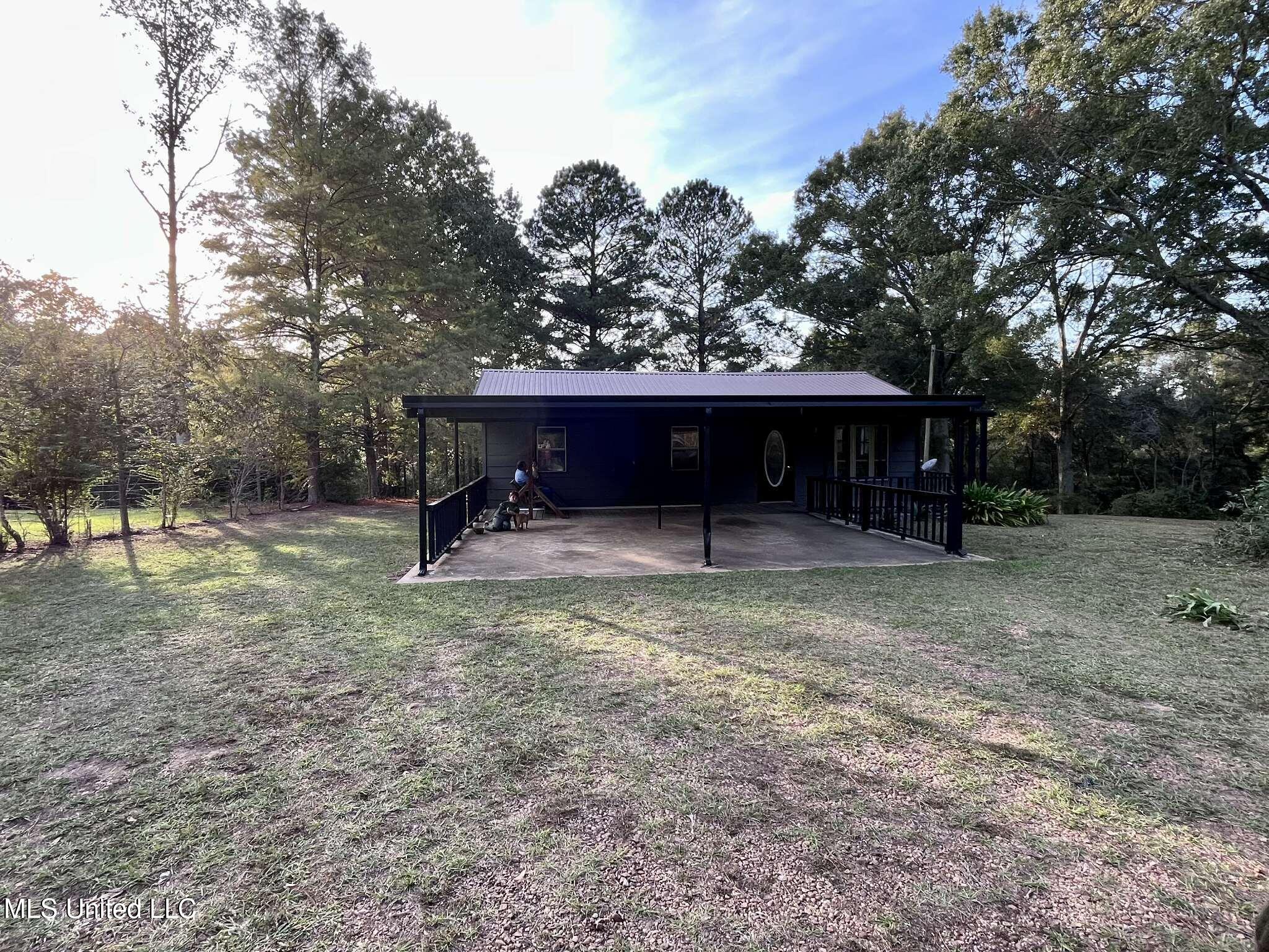 285 N Sullivan Road Property Photo 65