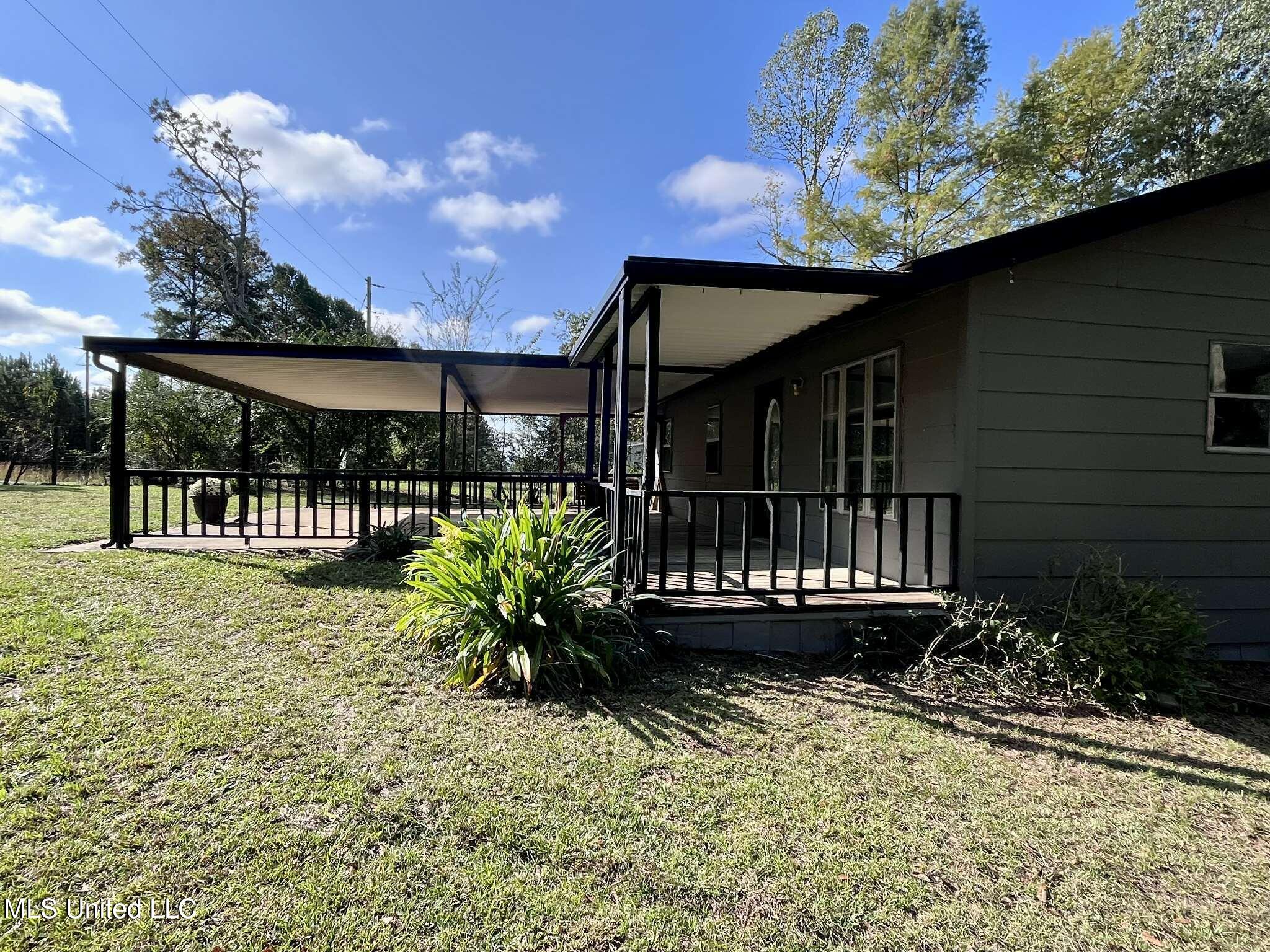 285 N Sullivan Road Property Photo 66