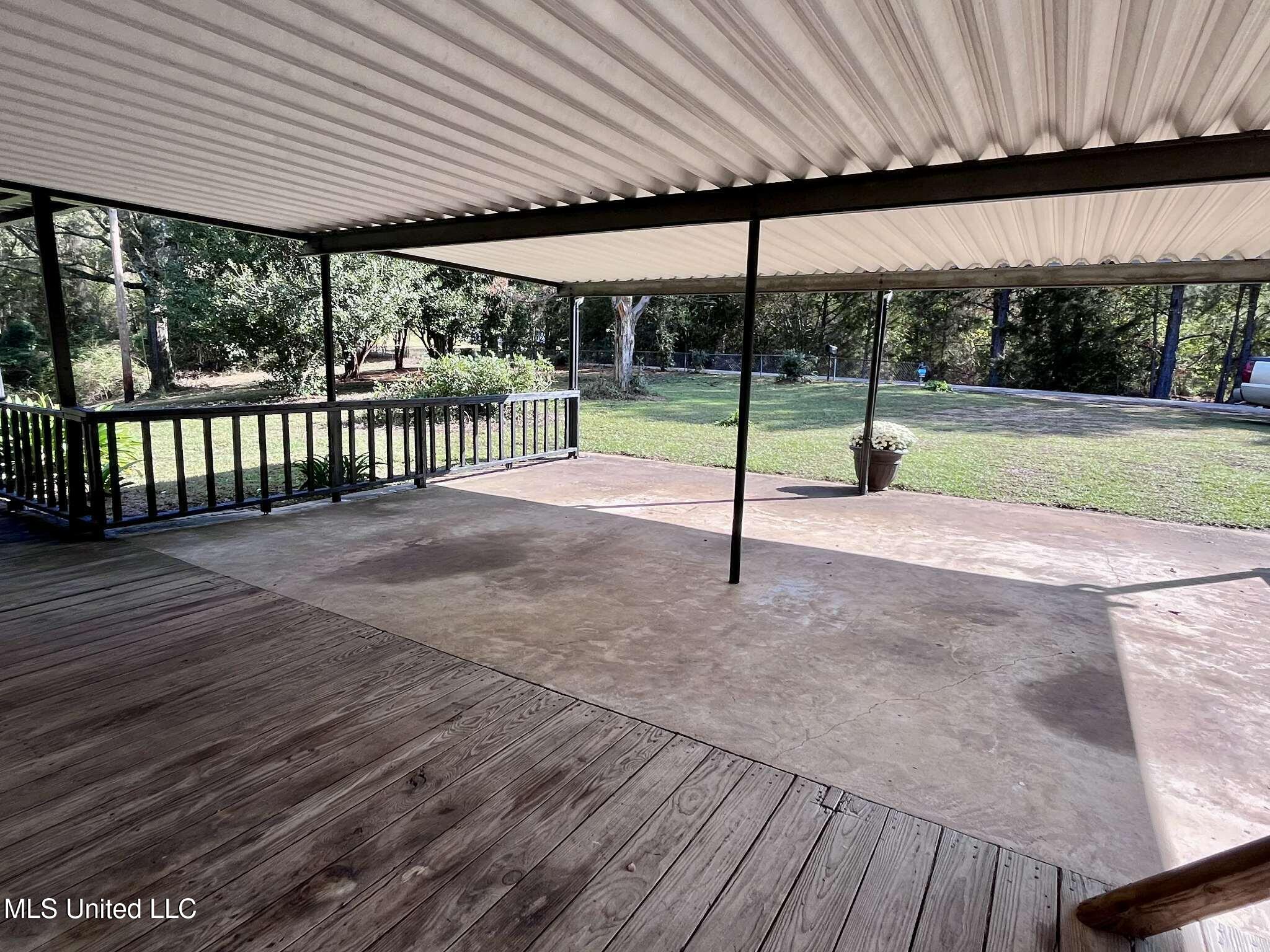 285 N Sullivan Road Property Photo 72