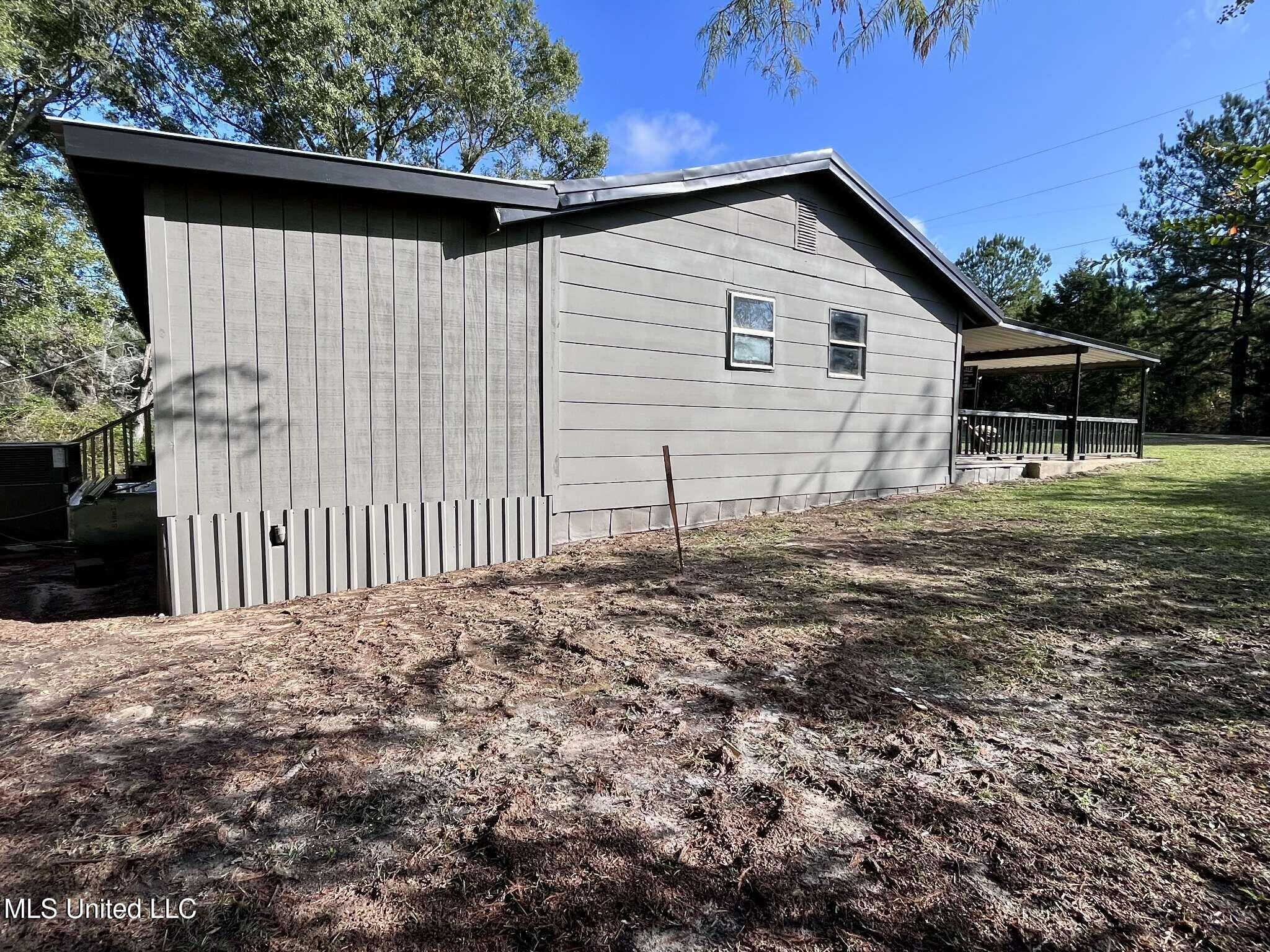 285 N Sullivan Road Property Photo 73