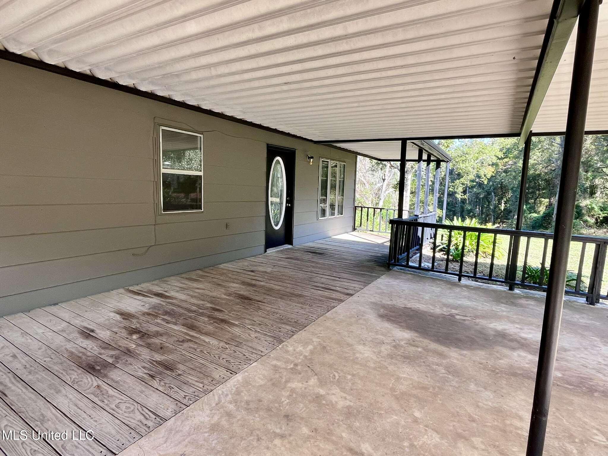 285 N Sullivan Road Property Photo 74