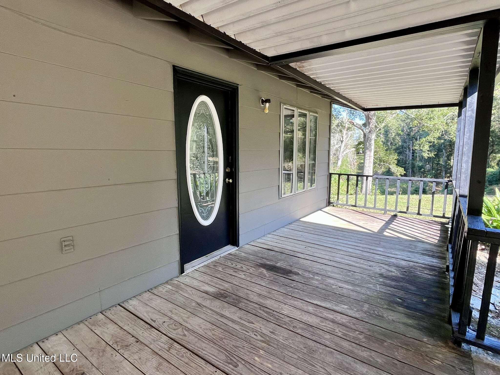 285 N Sullivan Road Property Photo 77