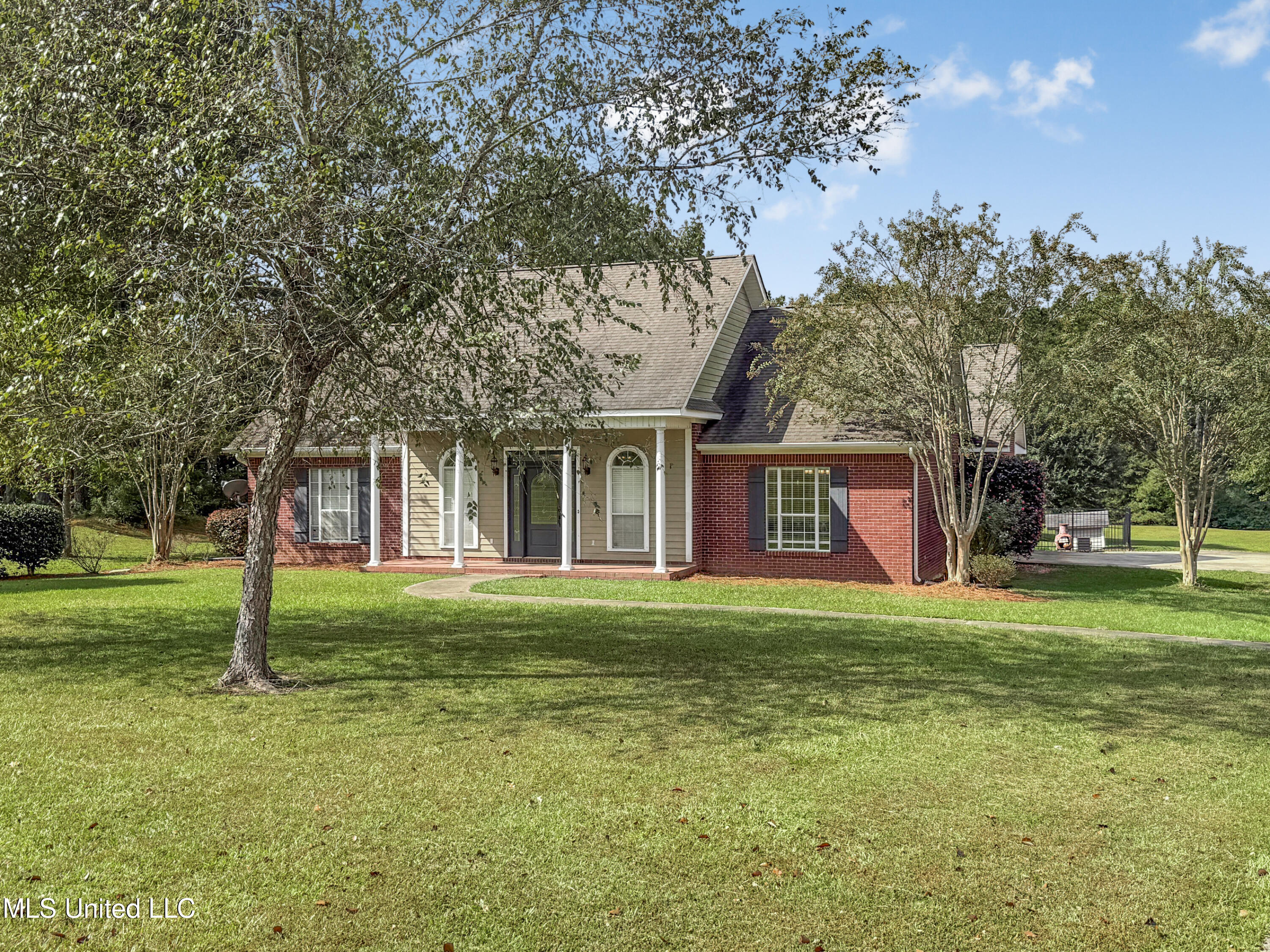 1122 Lakeview Drive Property Photo 16