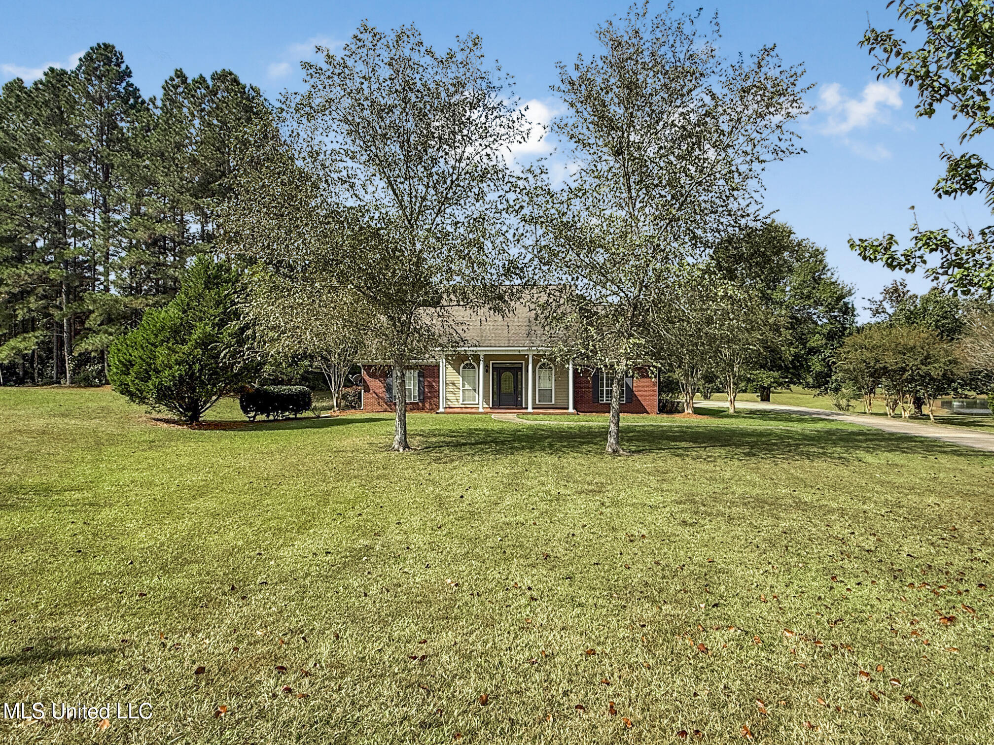 1122 Lakeview Drive Property Photo 19