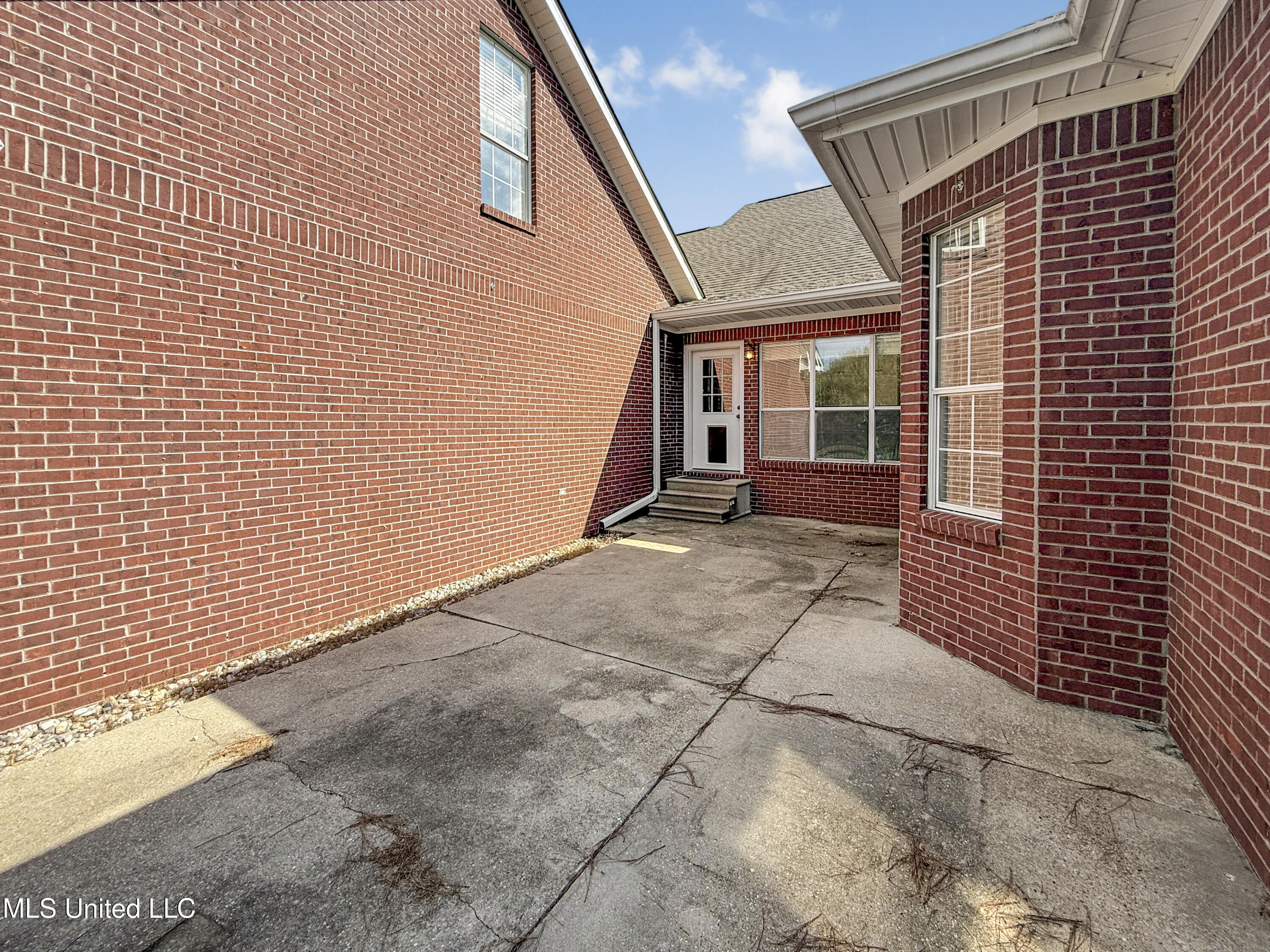 1122 Lakeview Drive Property Photo 23