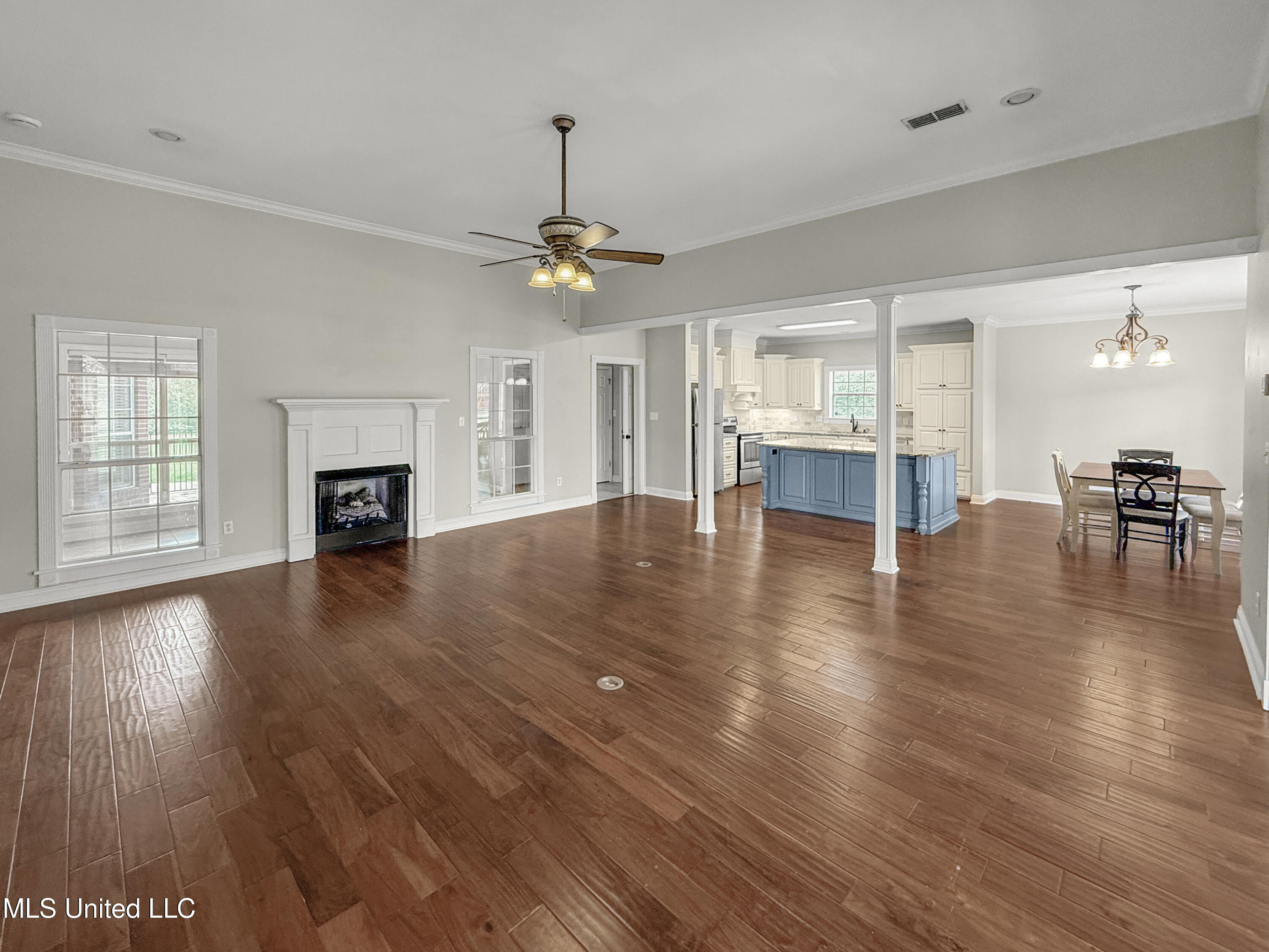 1122 Lakeview Drive Property Photo 26