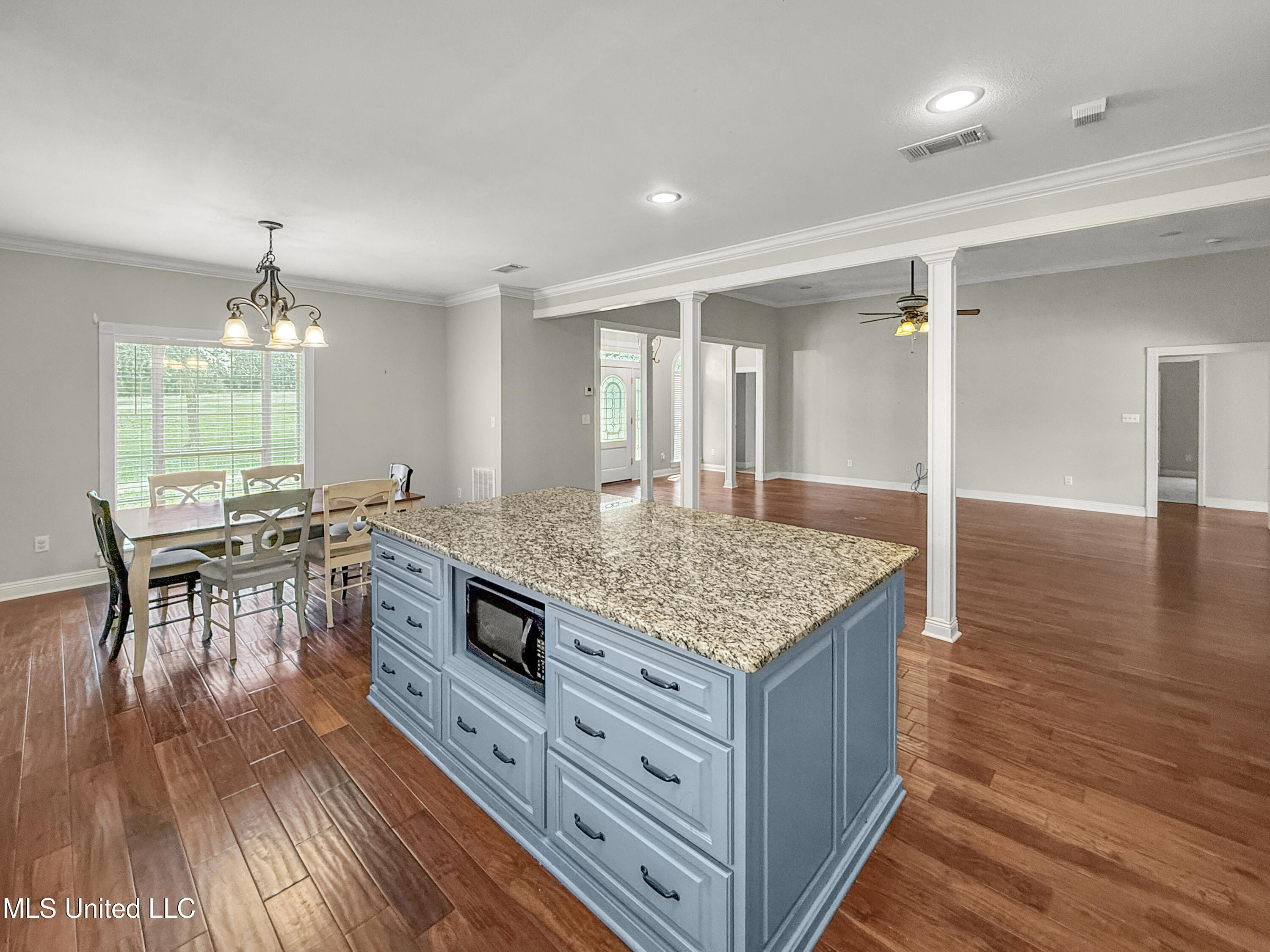 1122 Lakeview Drive Property Photo 33