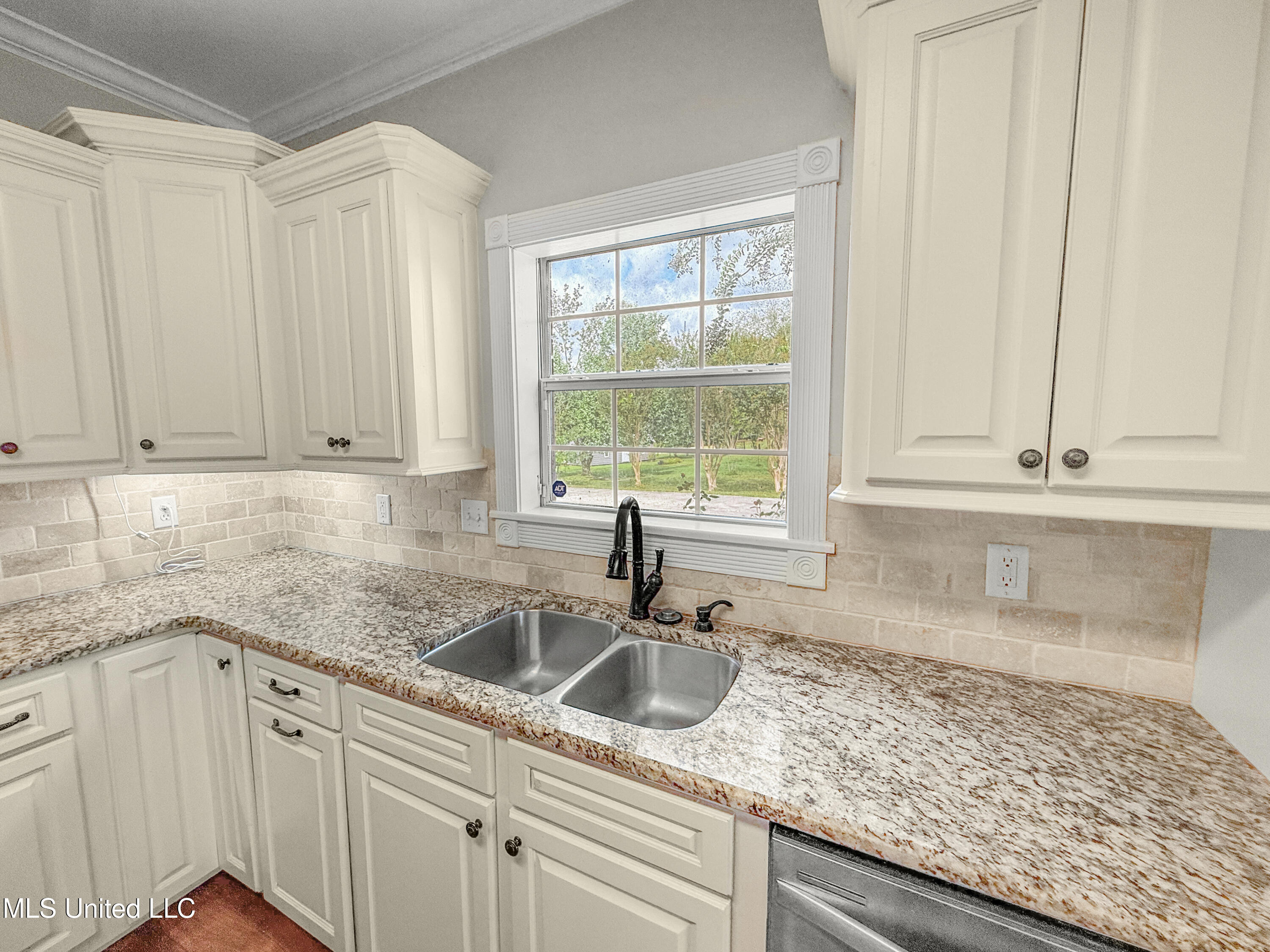 1122 Lakeview Drive Property Photo 37