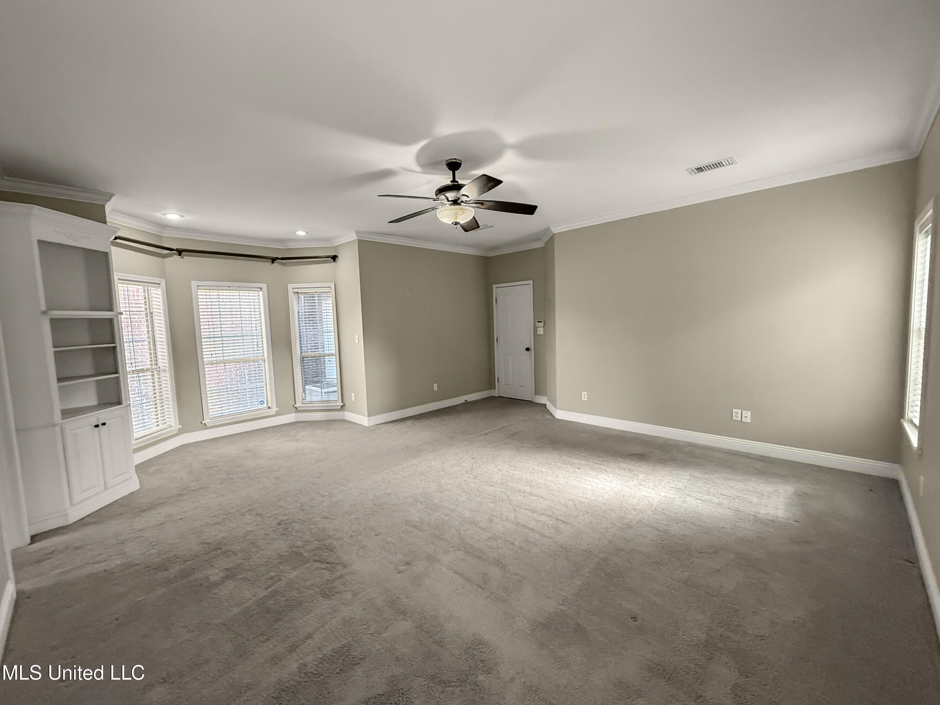 1122 Lakeview Drive Property Photo 43