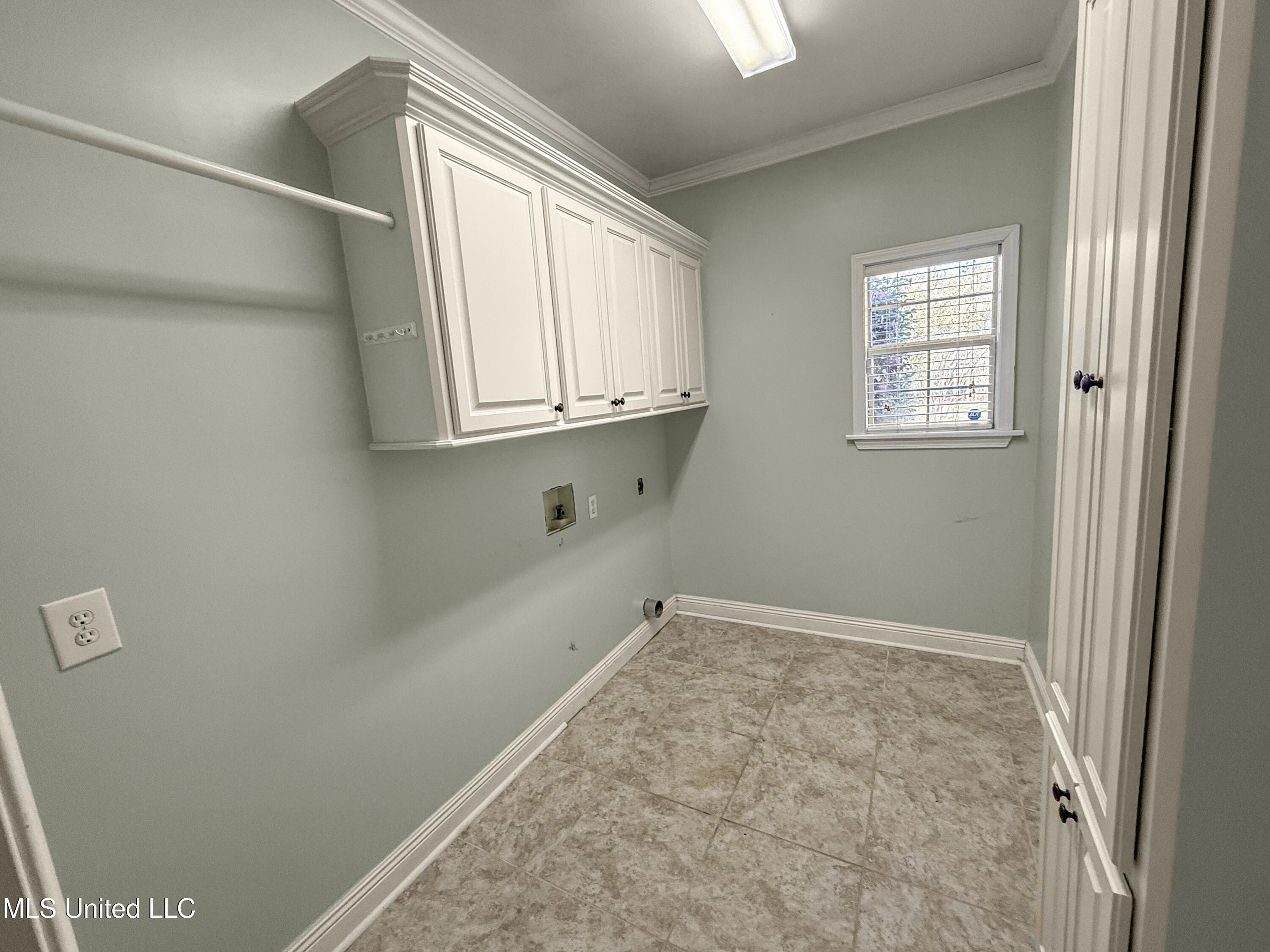 1122 Lakeview Drive Property Photo 59