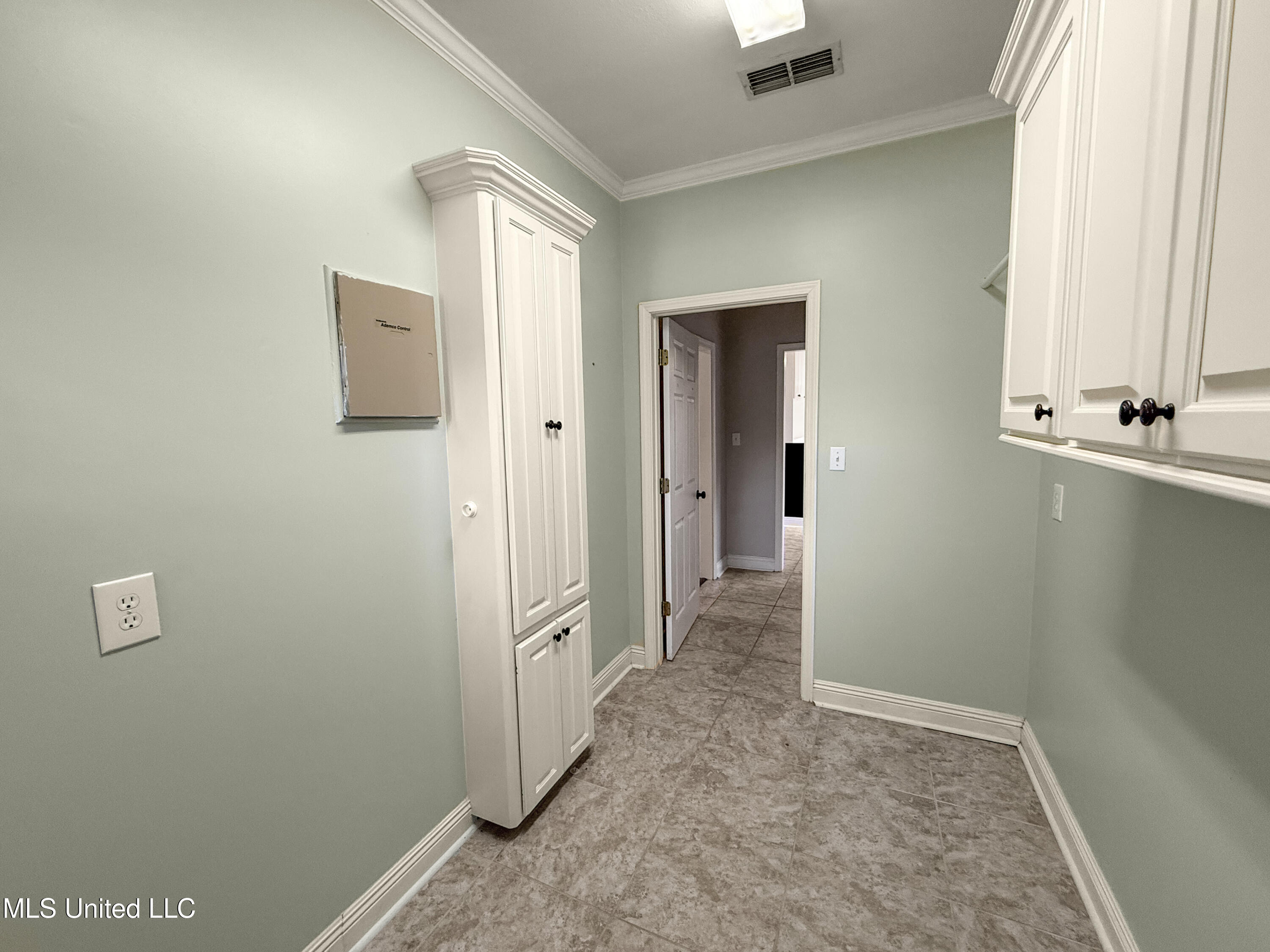 1122 Lakeview Drive Property Photo 60