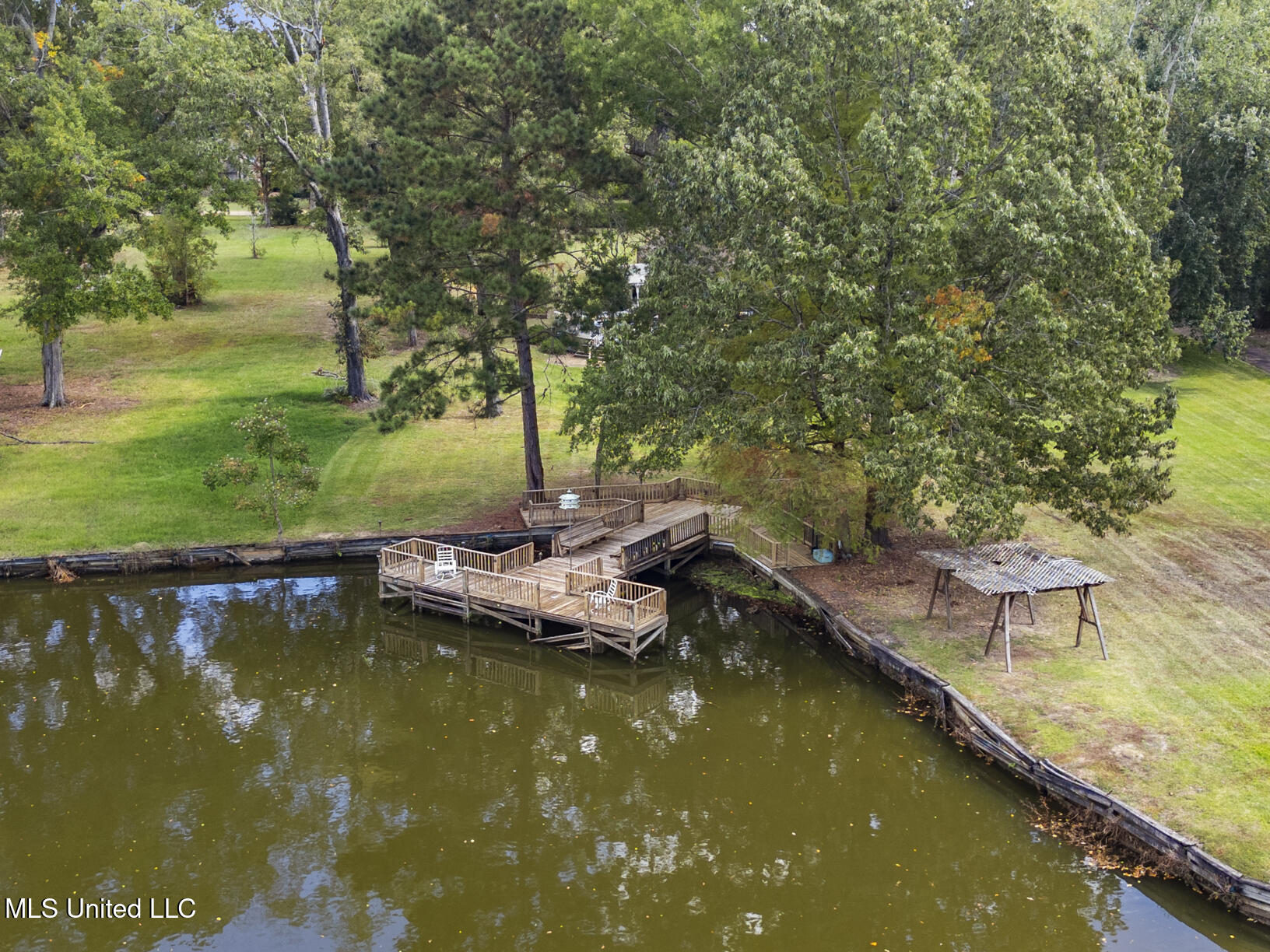 111 Arrowhead Trail Property Photo 8