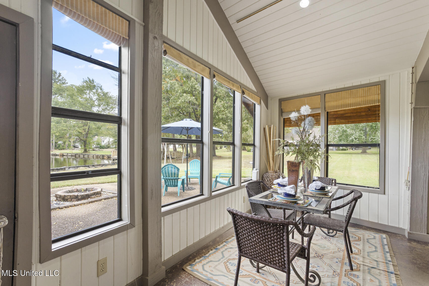 111 Arrowhead Trail Property Photo 32