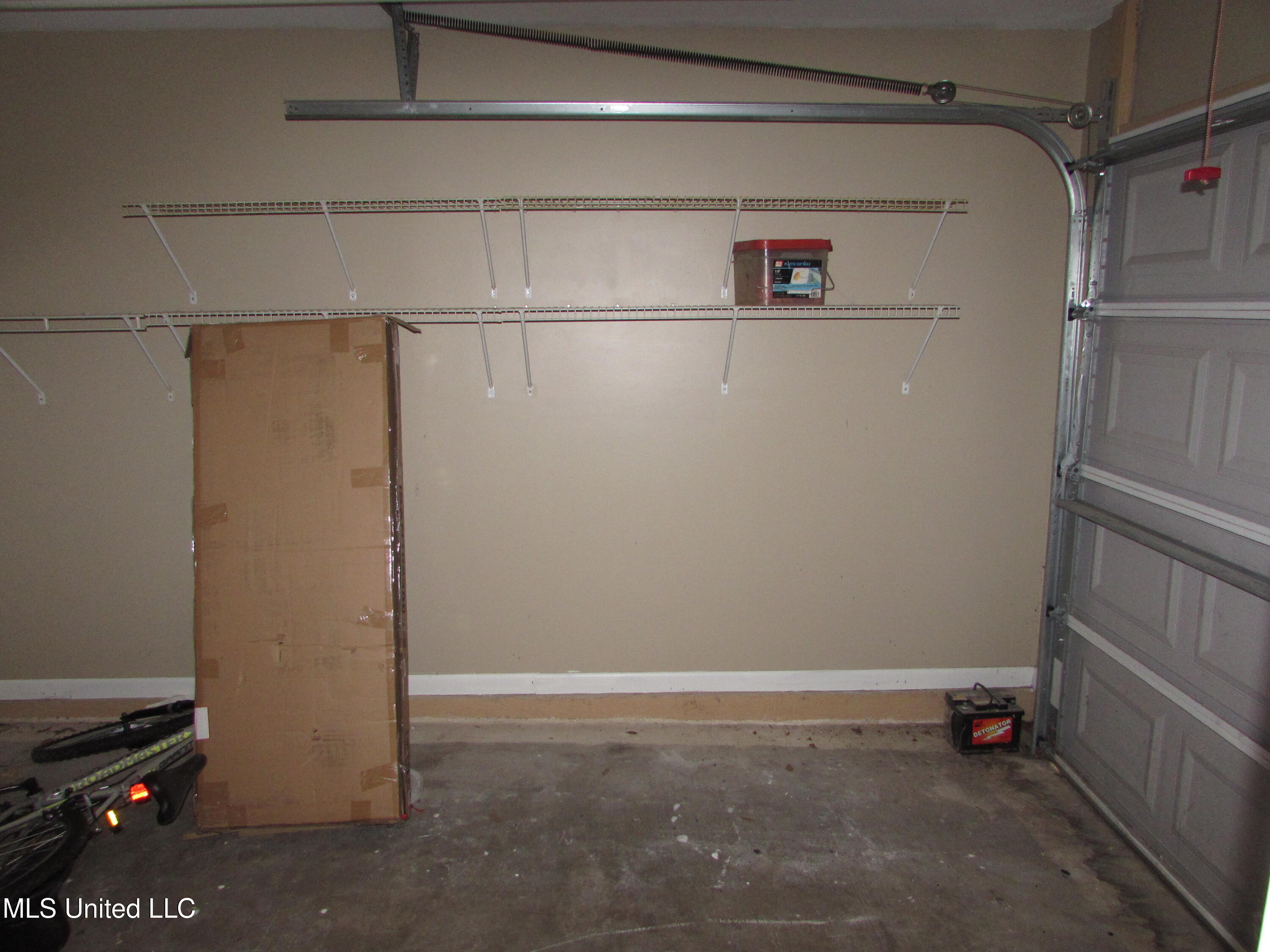 434 Sans Souci Drive Property Photo 3