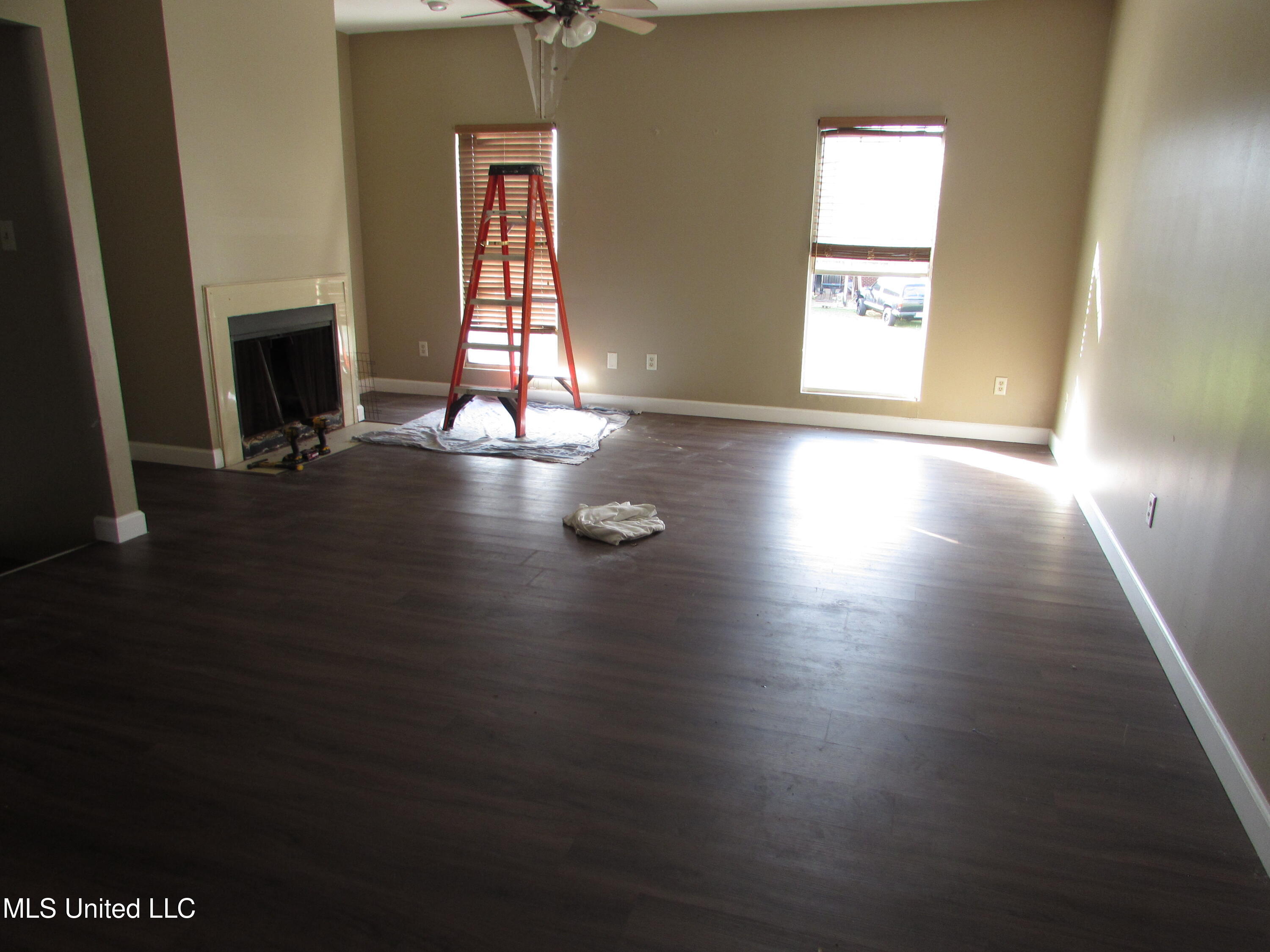 434 Sans Souci Drive Property Photo 10