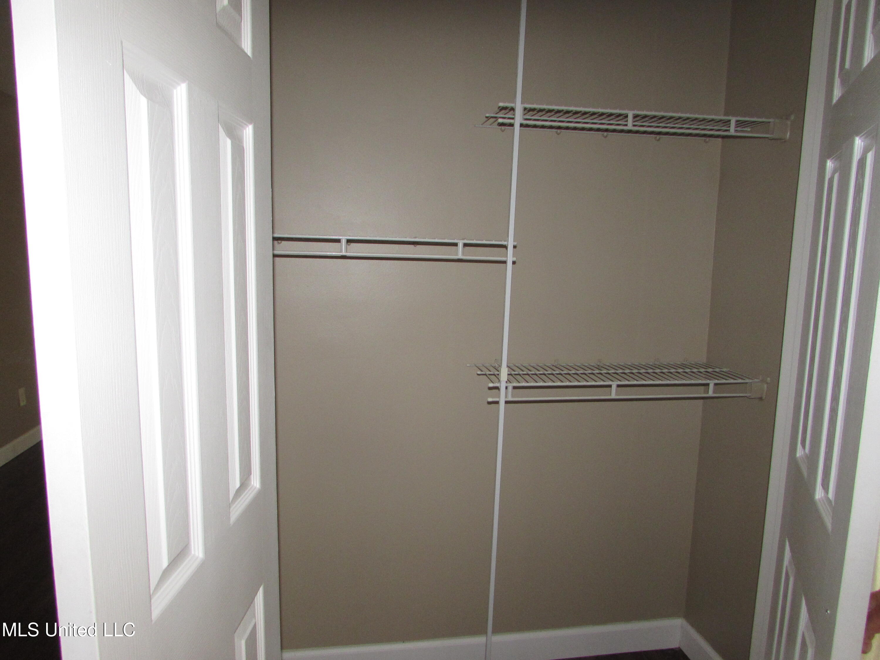 434 Sans Souci Drive Property Photo 13