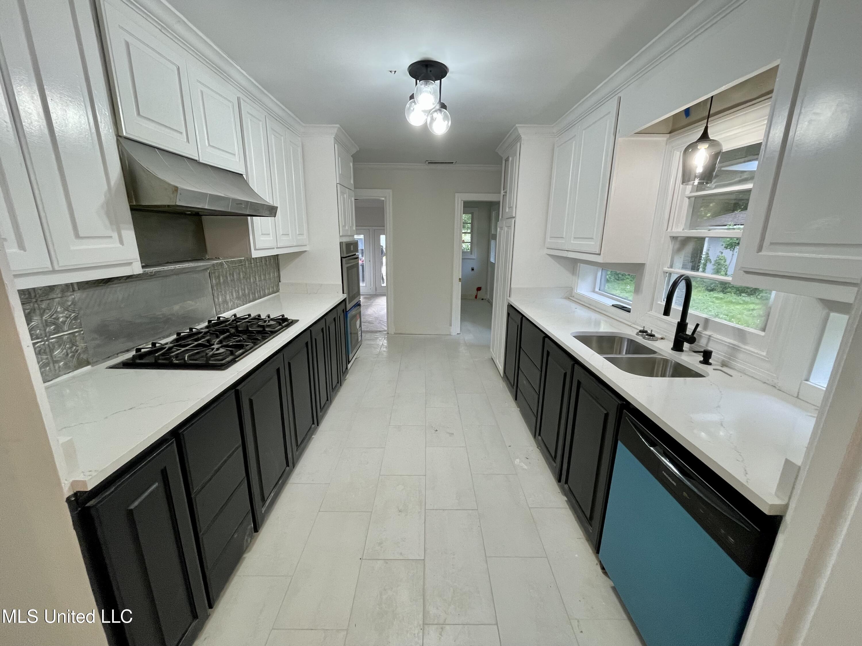 1284 Kirk Circle Property Photo 6