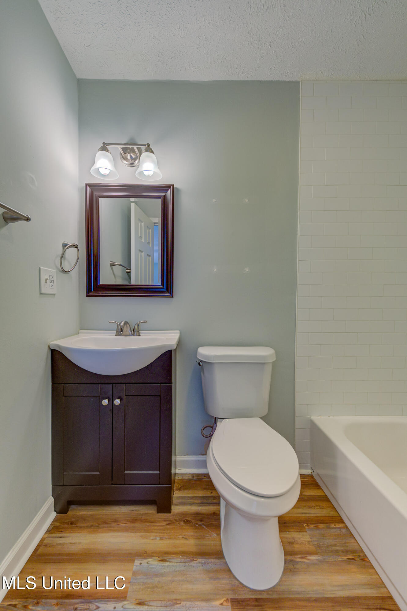 914 Monroe Street Property Photo 14