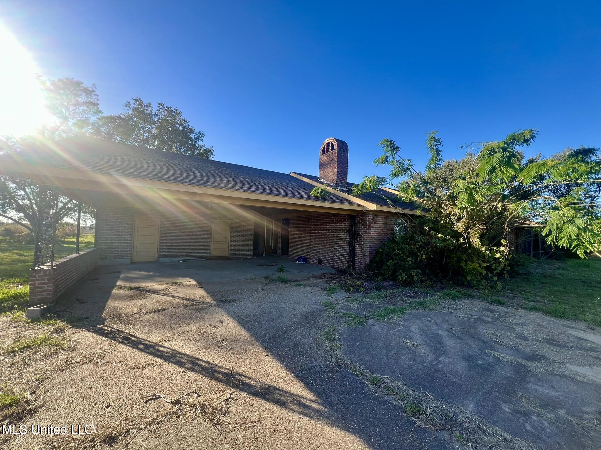 525 Delta City Road Property Photo 6