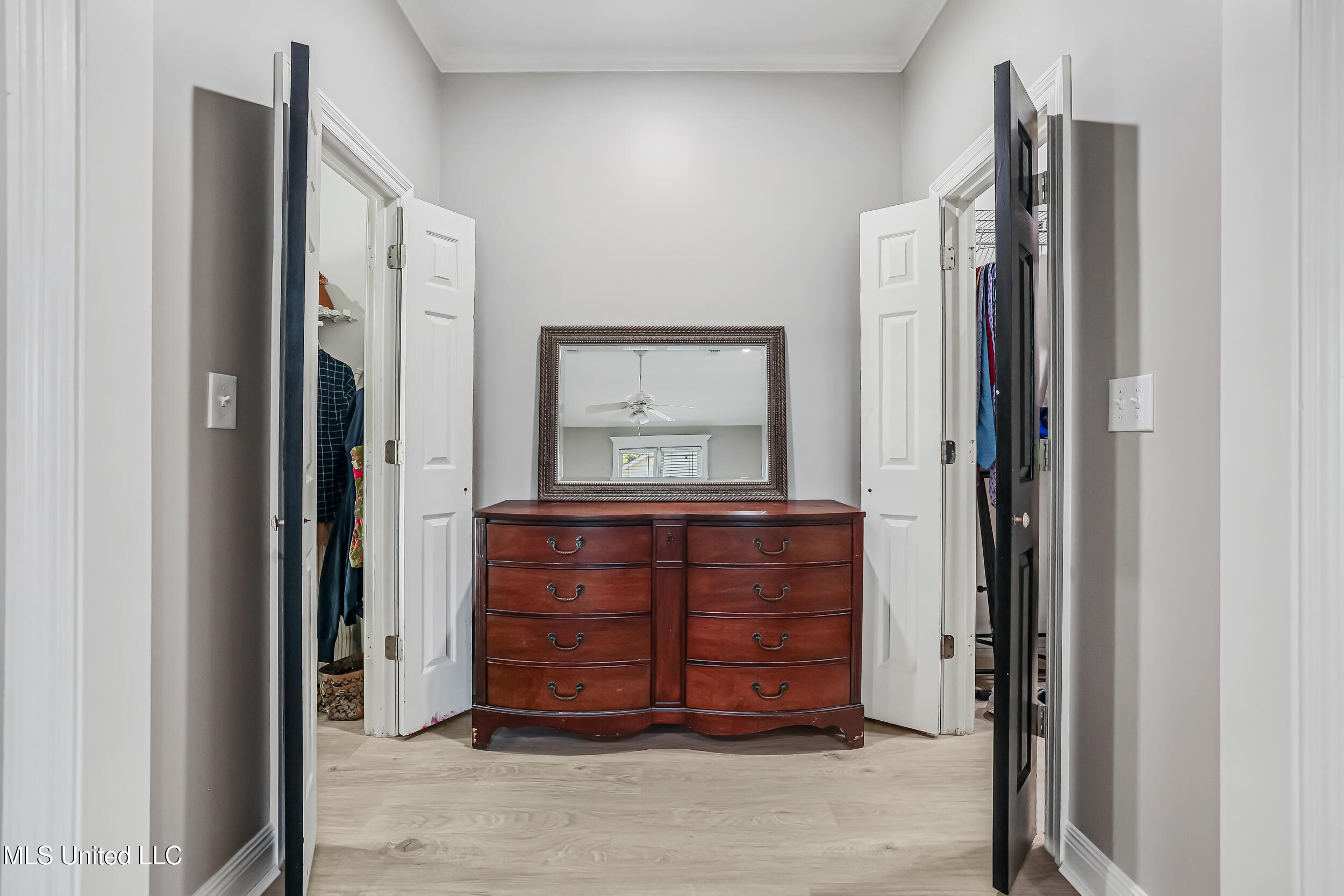 2604 Evergreen Lane Property Photo 23