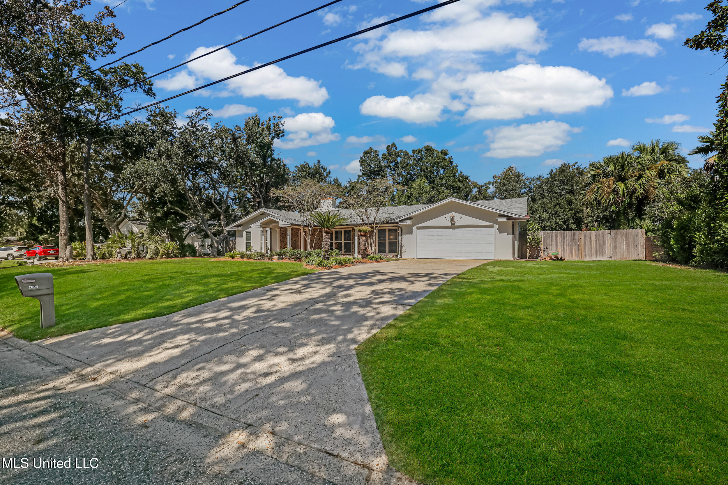 2604 Evergreen Lane Property Photo 44