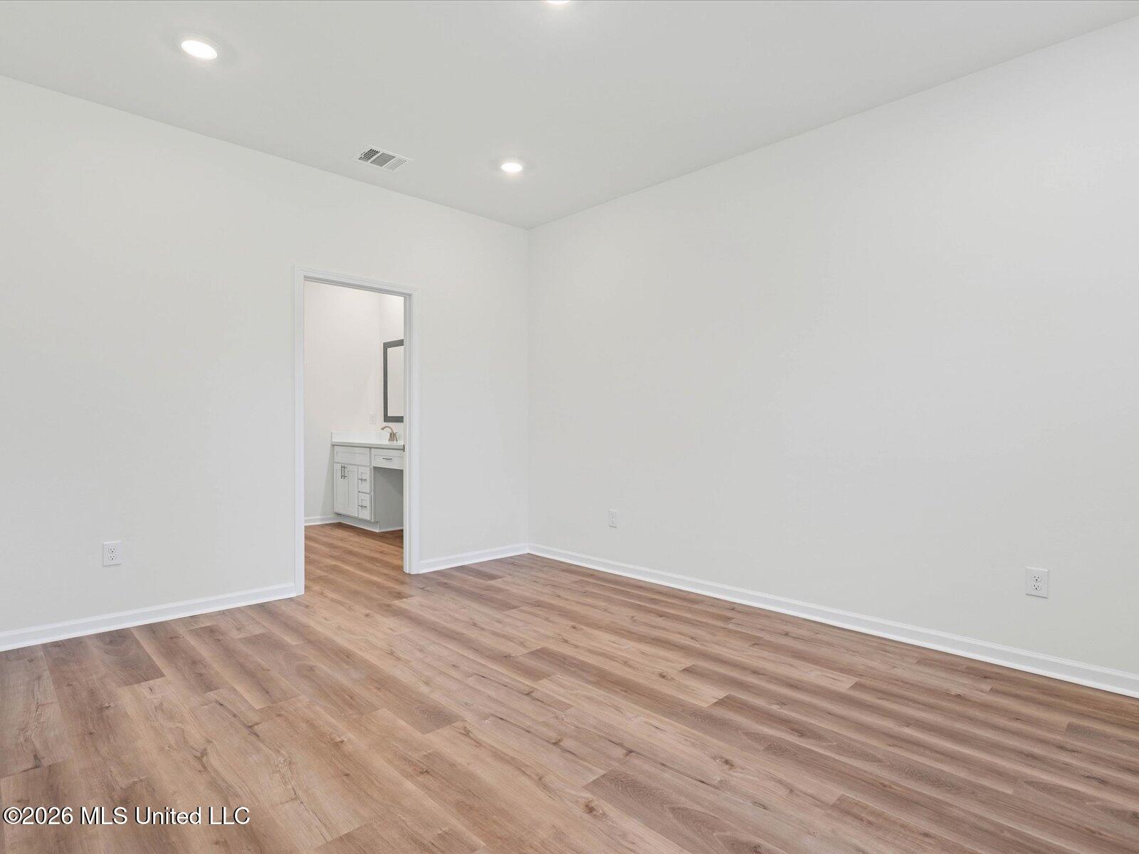 10590 Landon Meadows Drive Property Photo 10
