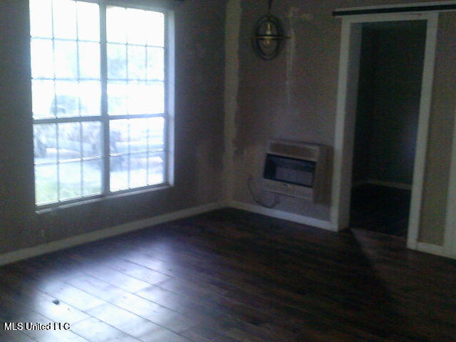 421 Highway 354 Property Photo 3