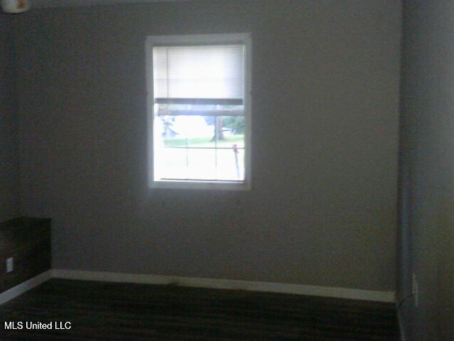 421 Highway 354 Property Photo 5