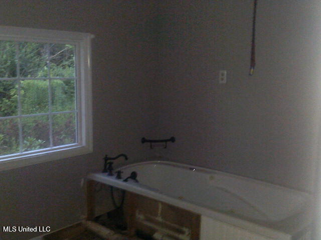 421 Highway 354 Property Photo 7